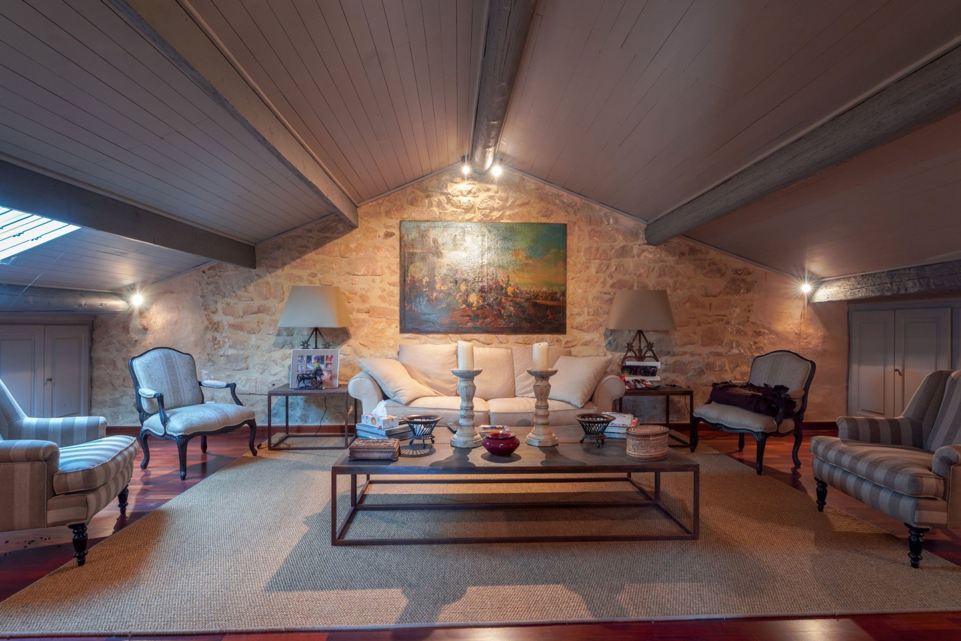 luxury house 12 Rooms for sale on MAUSSANE LES ALPILLES (13520)