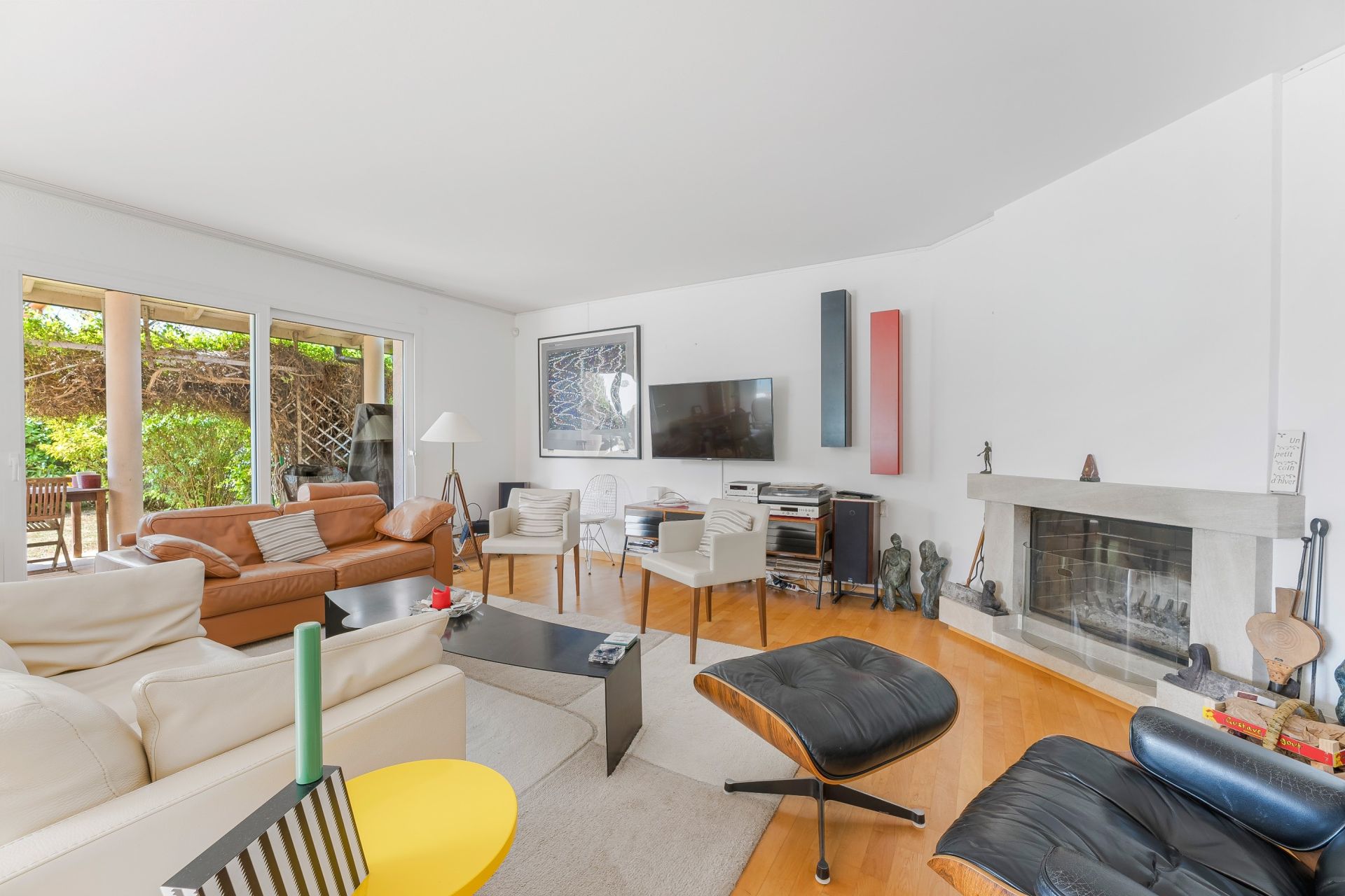 luxury traditional house 8 Rooms for sale on PREVESSIN MOENS (01280)