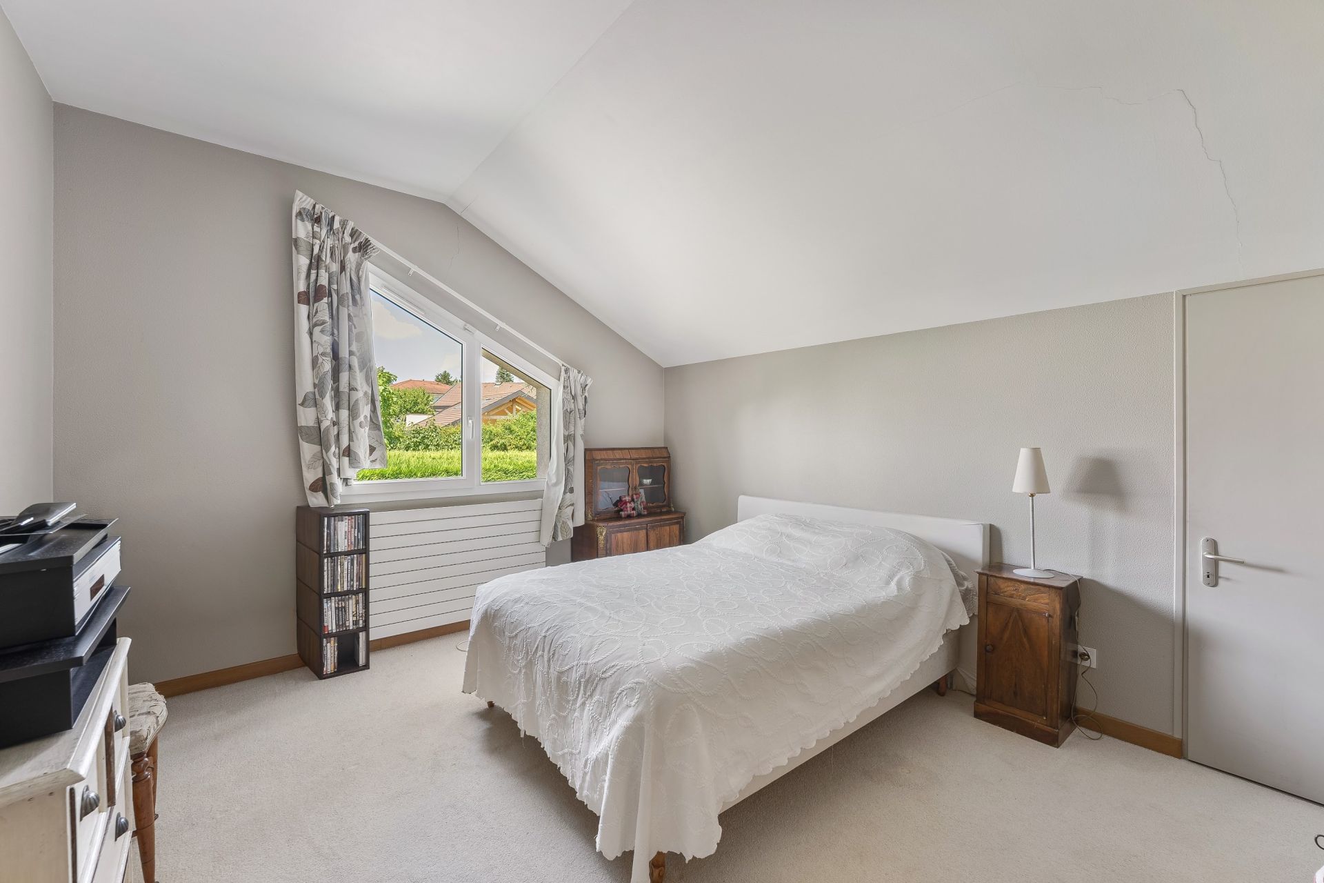 luxury traditional house 8 Rooms for sale on PREVESSIN MOENS (01280)