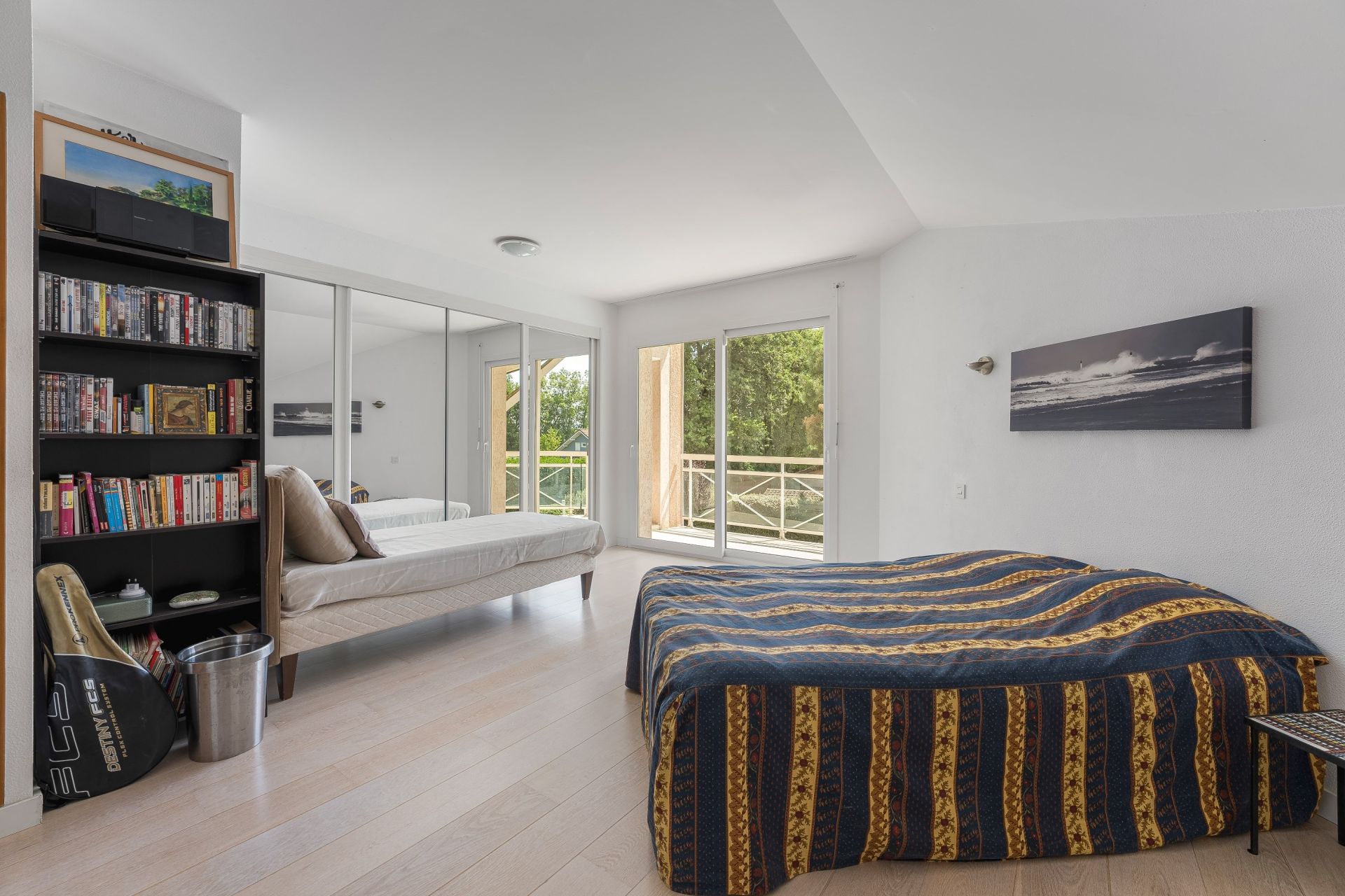 luxury traditional house 8 Rooms for sale on PREVESSIN MOENS (01280)