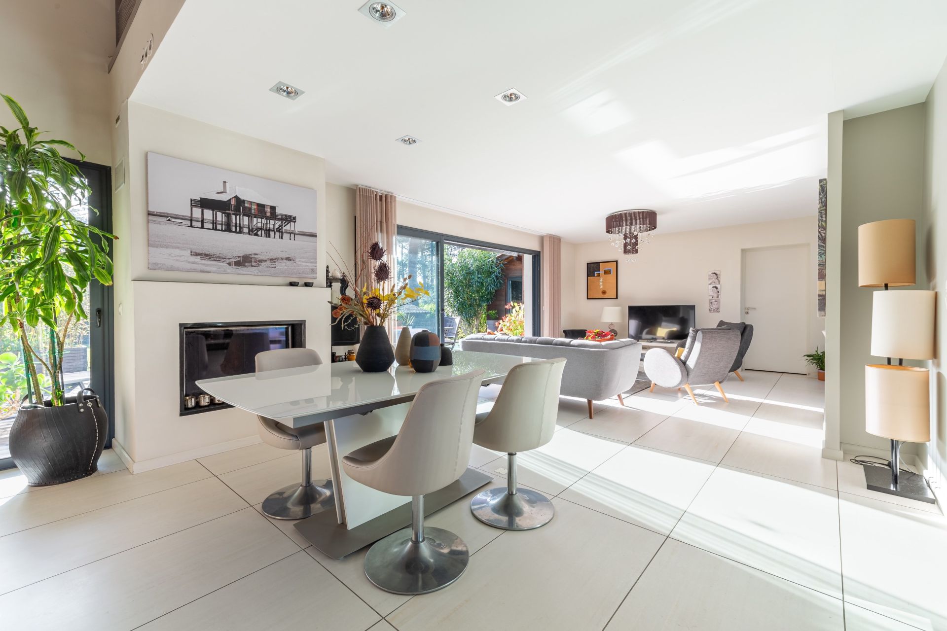 luxury house 7 Rooms for sale on ARCACHON (33120)