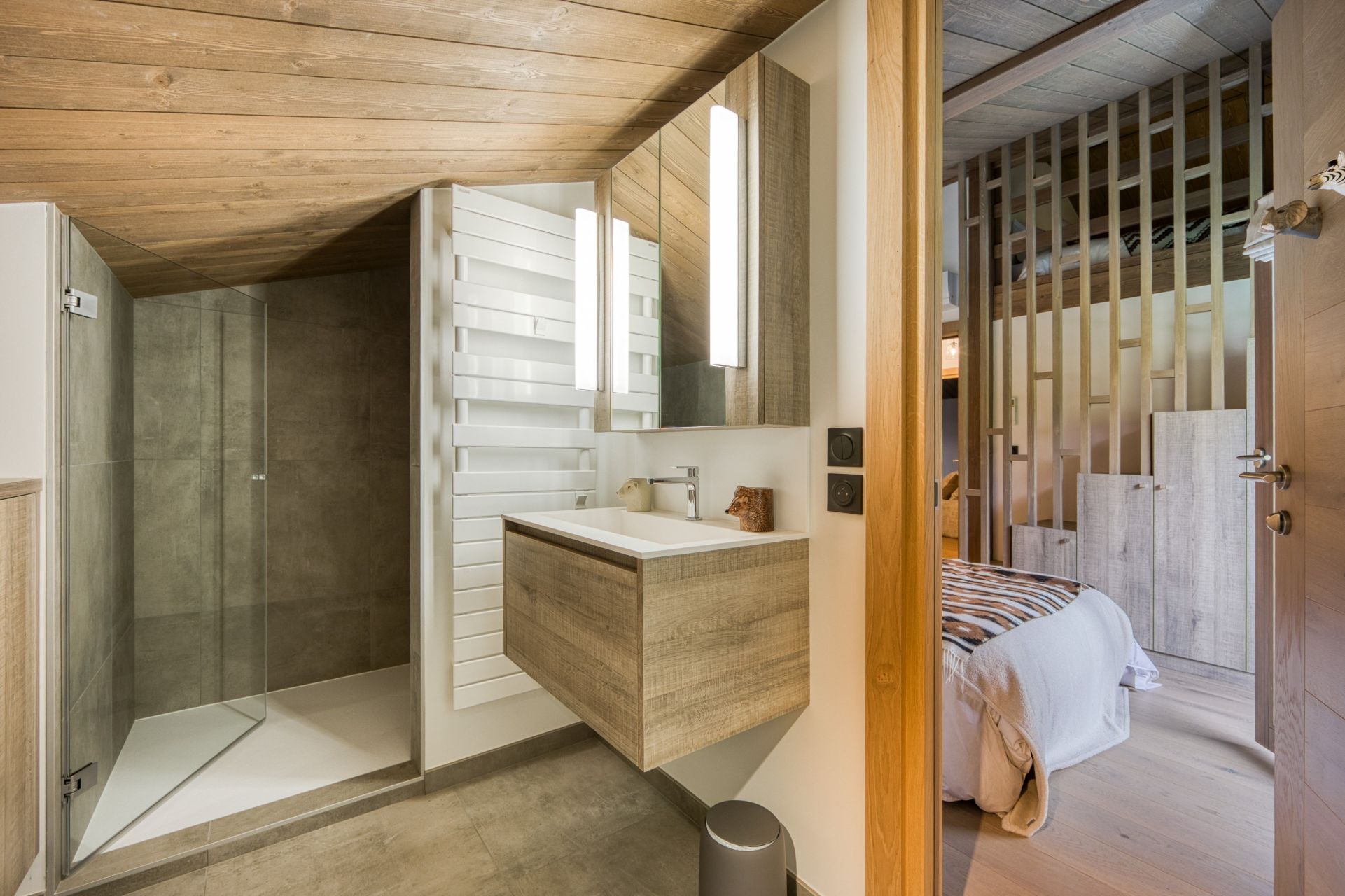 luxury chalet 7 Rooms for sale on MEGEVE (74120)