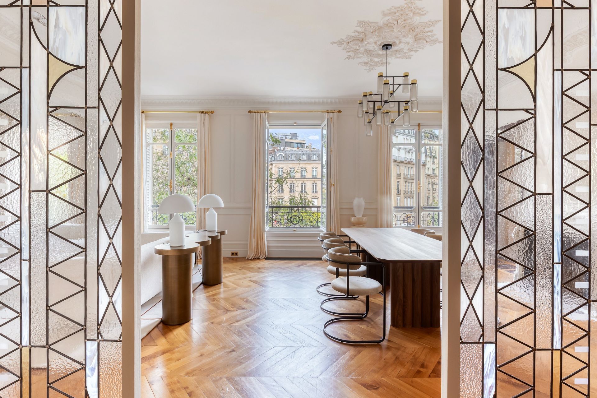 luxury apartment 5 Rooms for sale on PARIS (75008)