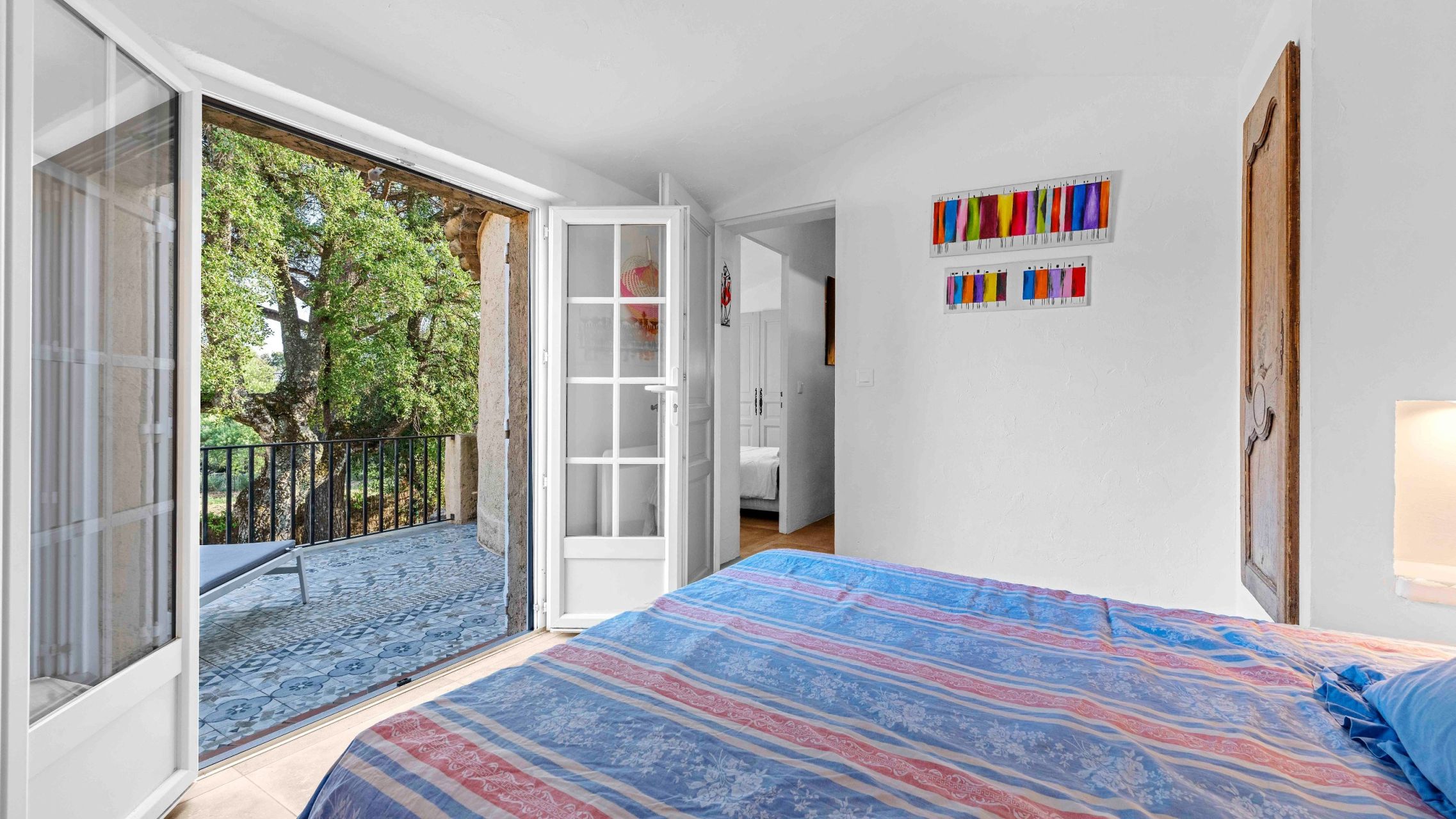 mazet de luxe 6 Pièces en vente sur GRIMAUD (83310)