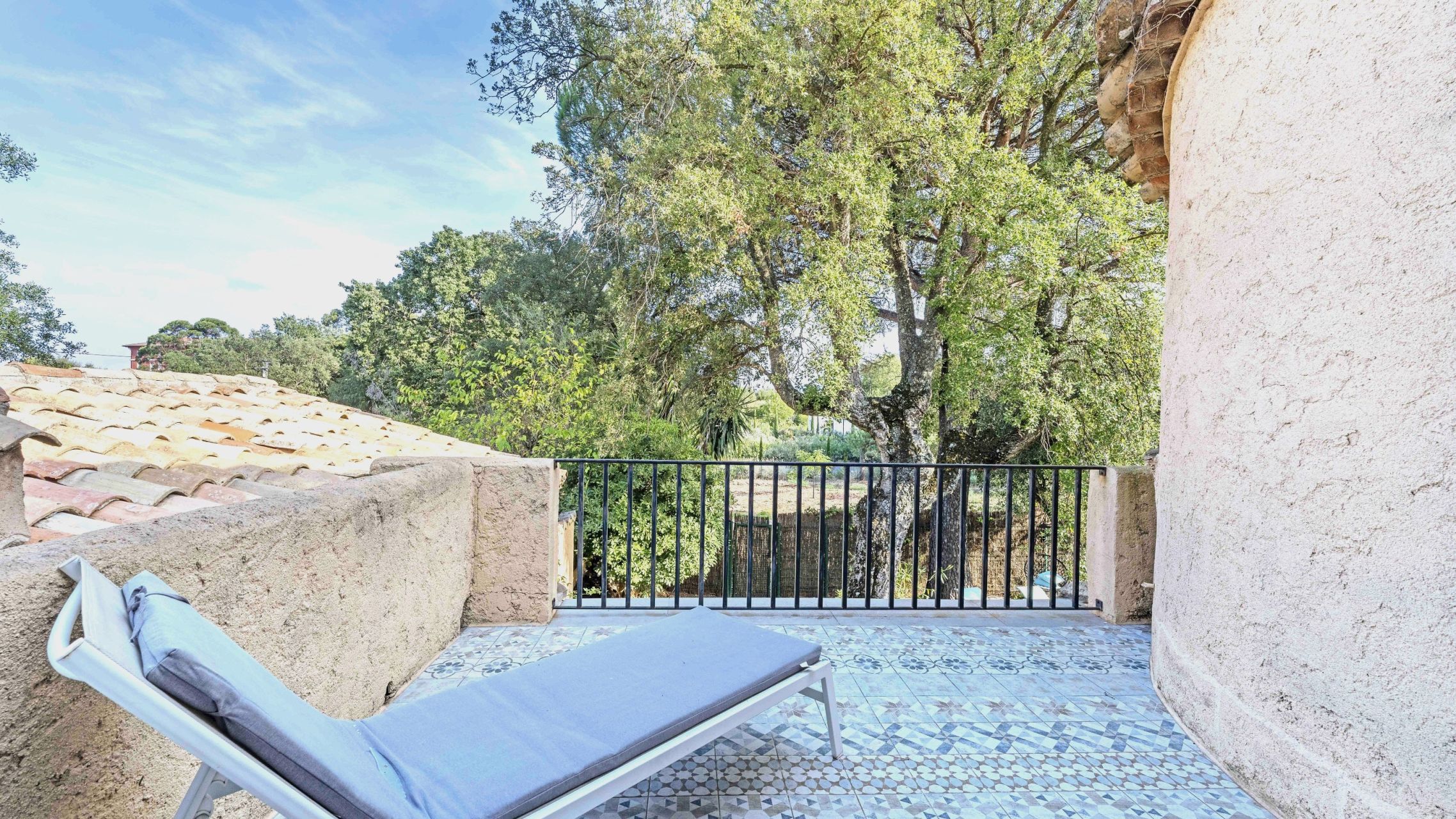 mazet de luxe 6 Pièces en vente sur GRIMAUD (83310)