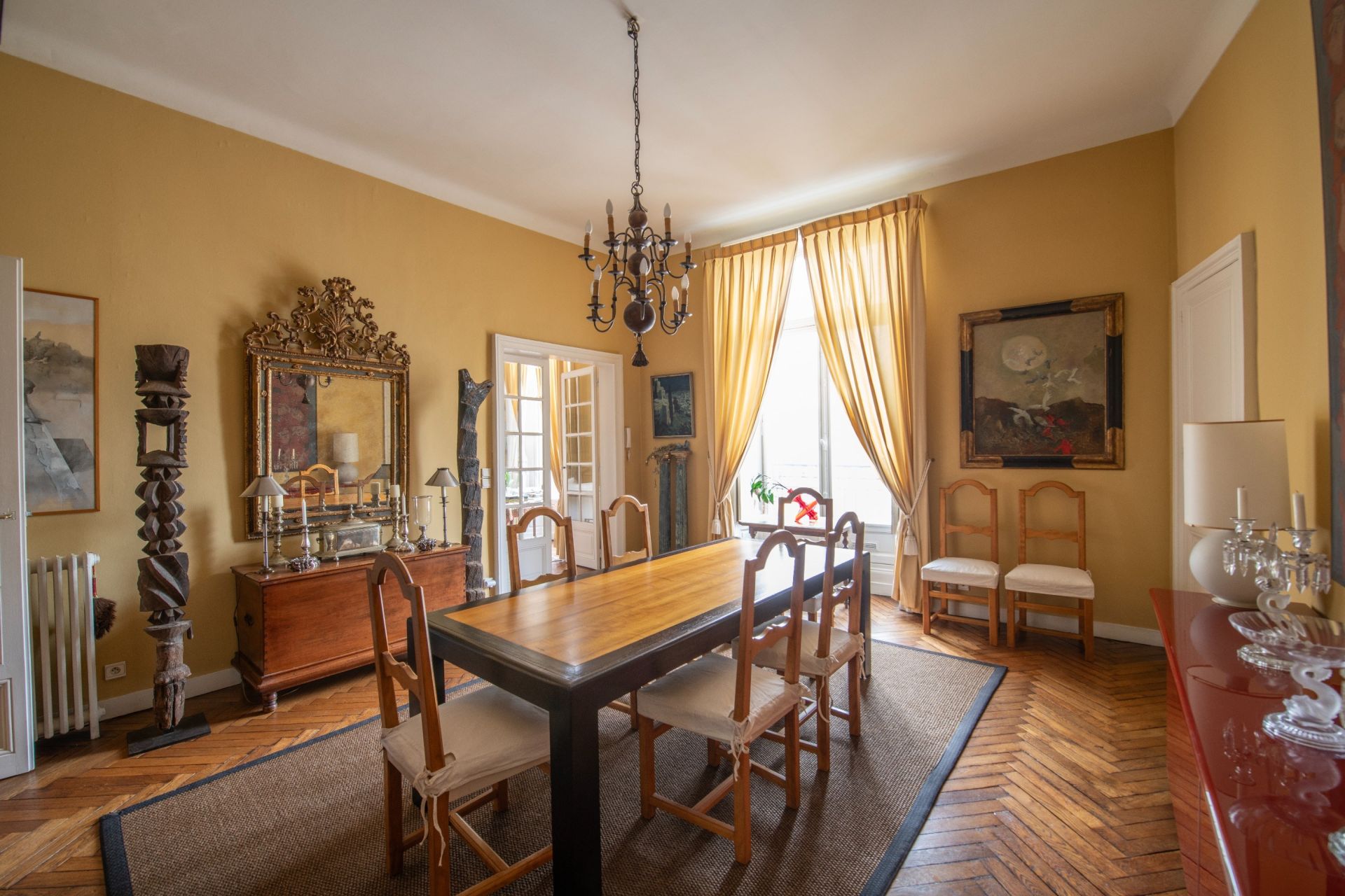 luxury apartment 11 Rooms for sale on NANTES (44000)