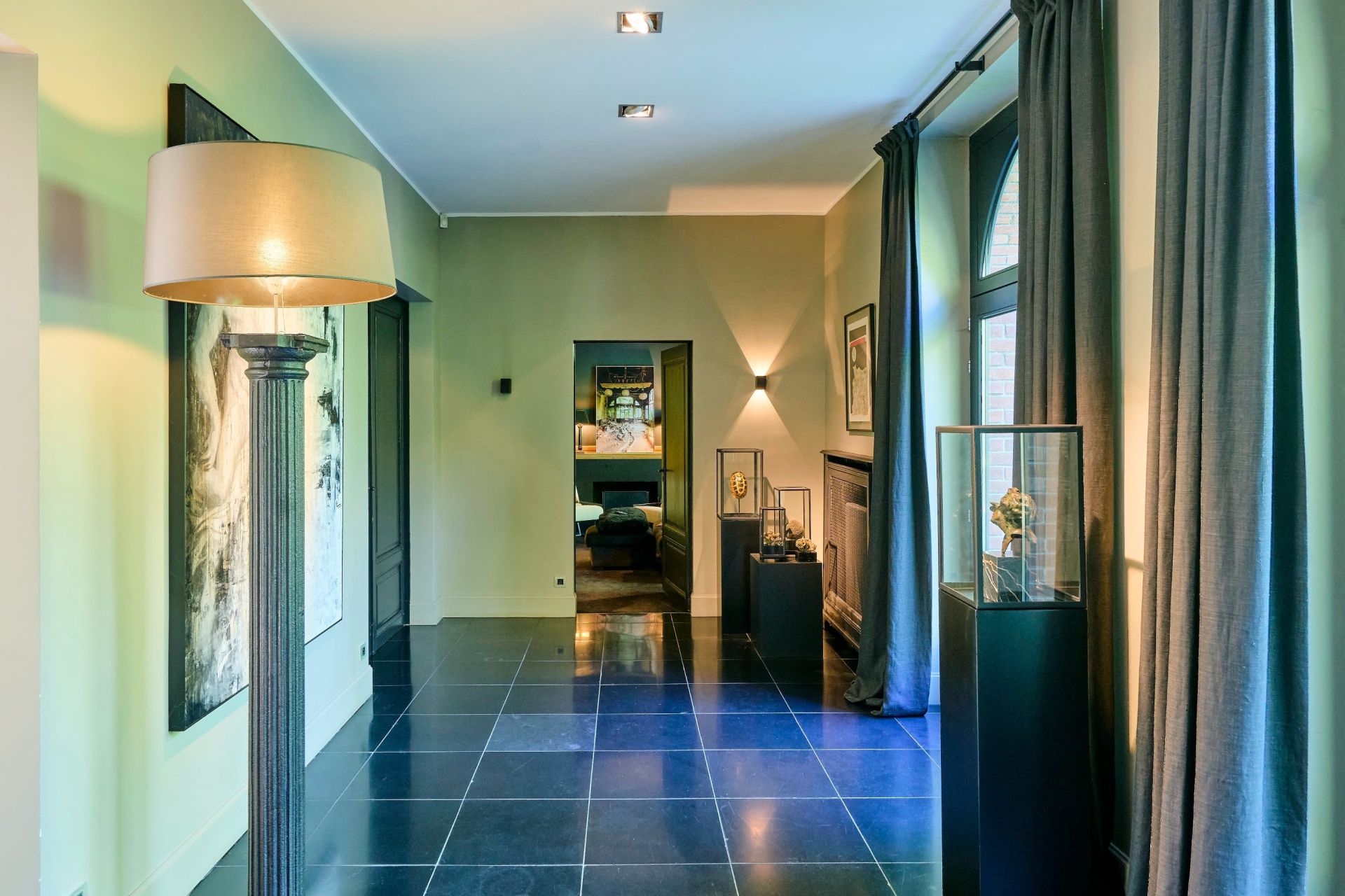 luxury house 11 Rooms for sale on WASQUEHAL (59290)