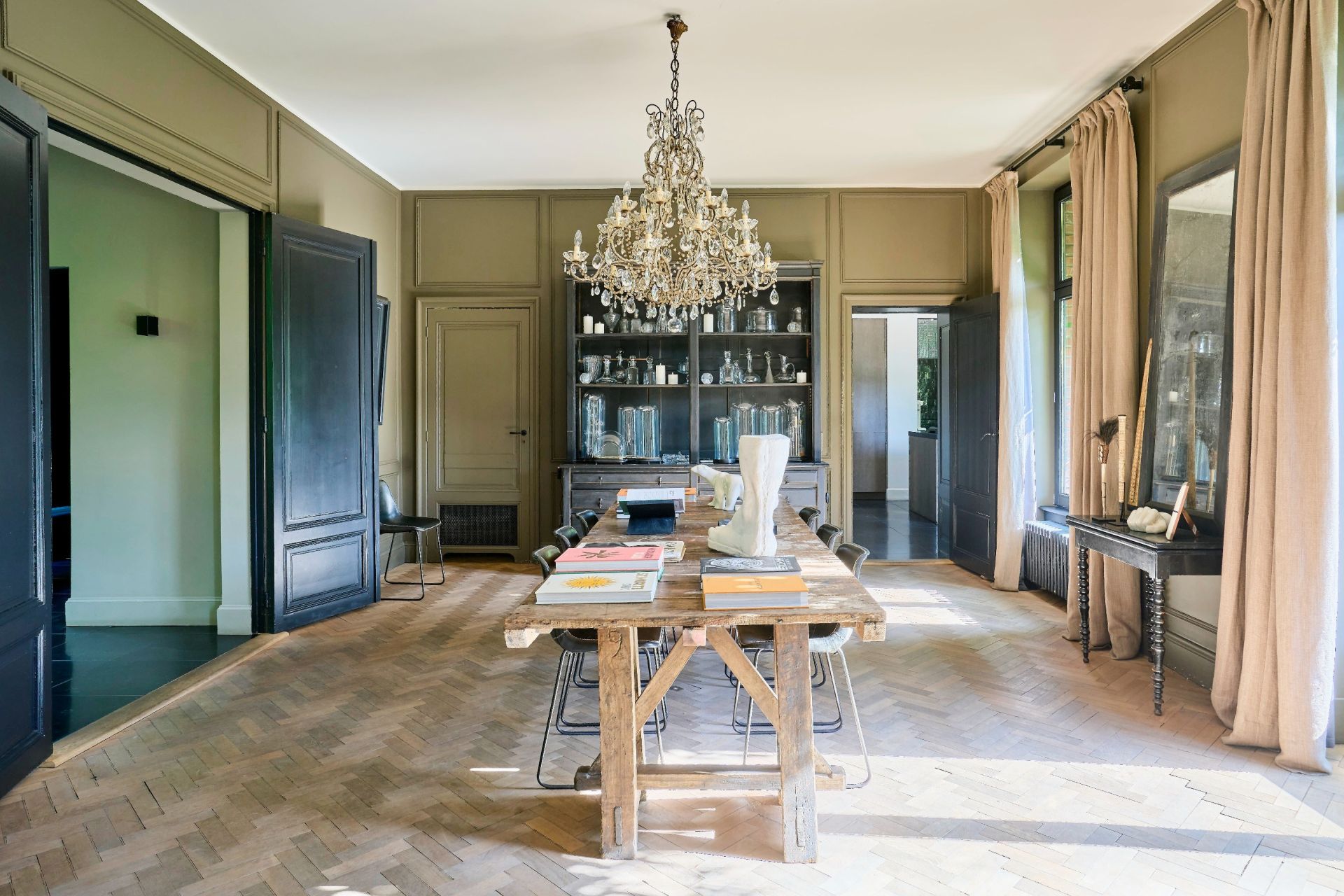 luxury house 11 Rooms for sale on WASQUEHAL (59290)