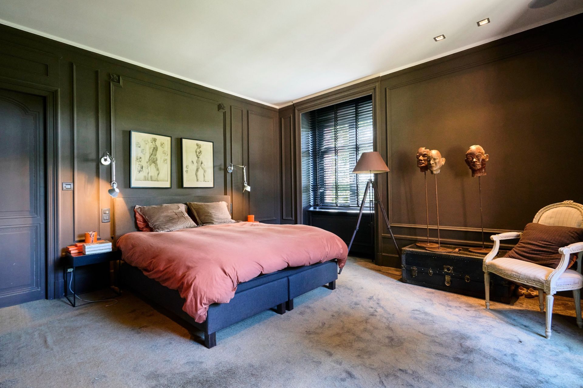 luxury house 11 Rooms for sale on WASQUEHAL (59290)