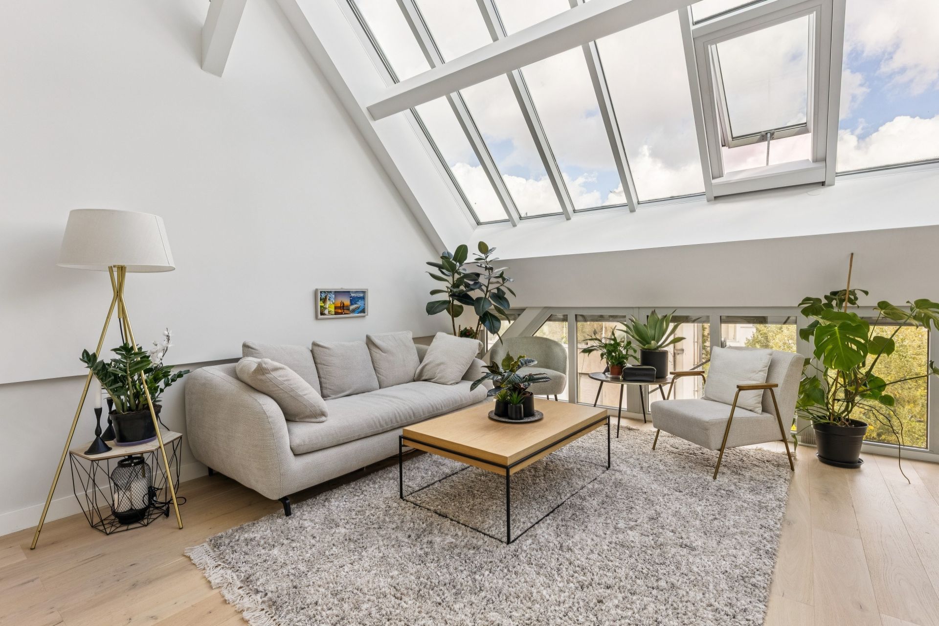 luxury apartment 3 Rooms for sale on PARIS (75016)