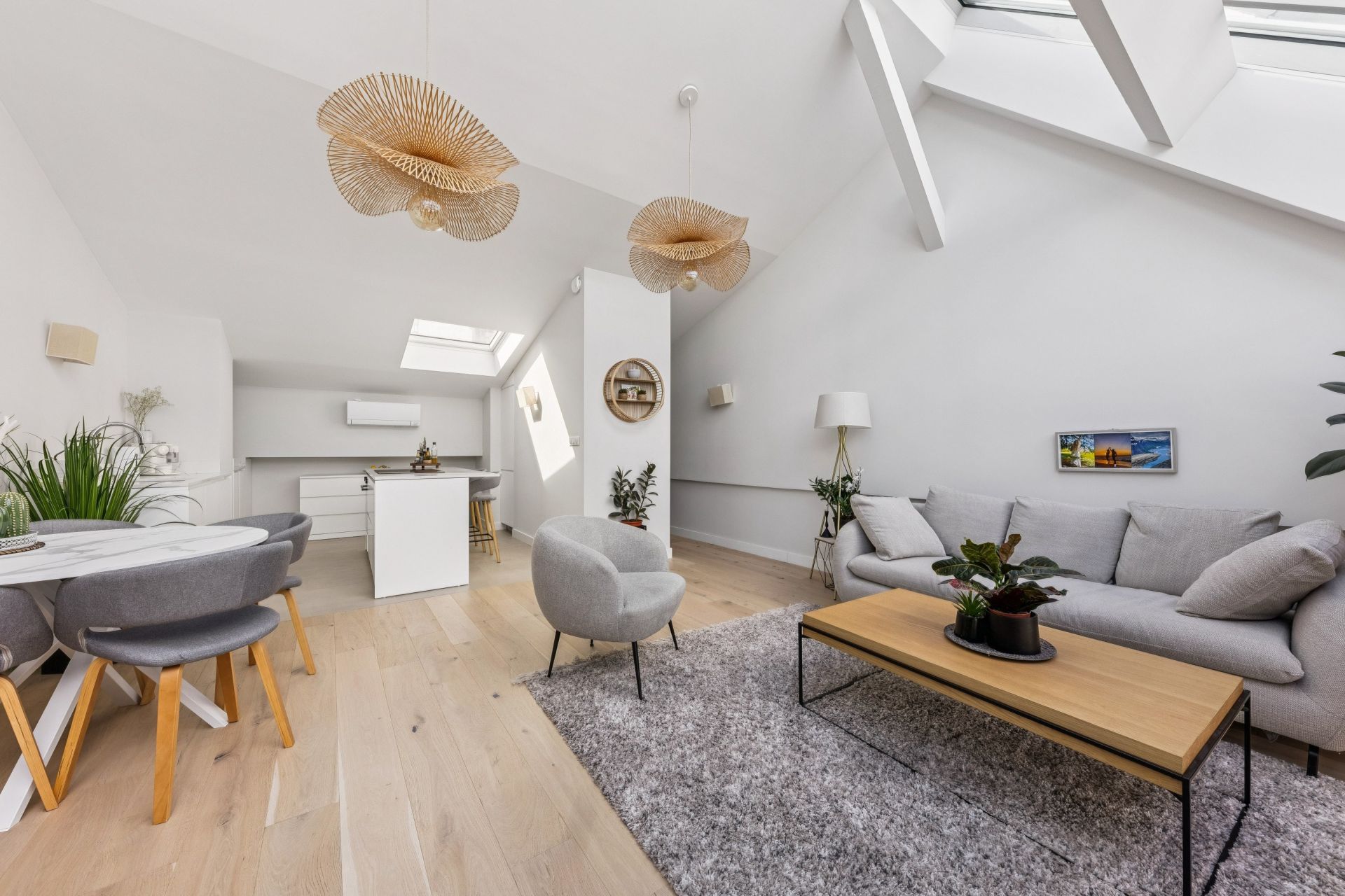 luxury apartment 3 Rooms for sale on PARIS (75016)