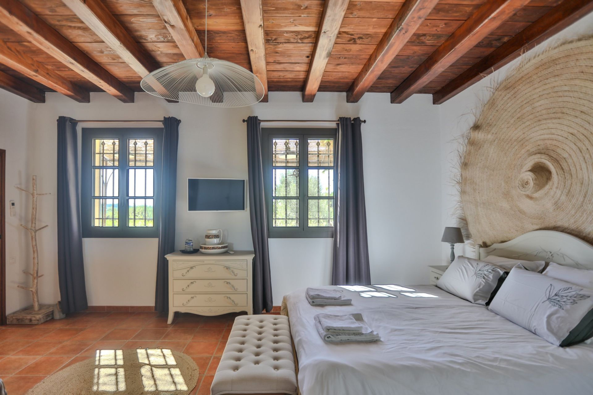 propriété de luxe 10 Pièces en vente sur MURS (84220)