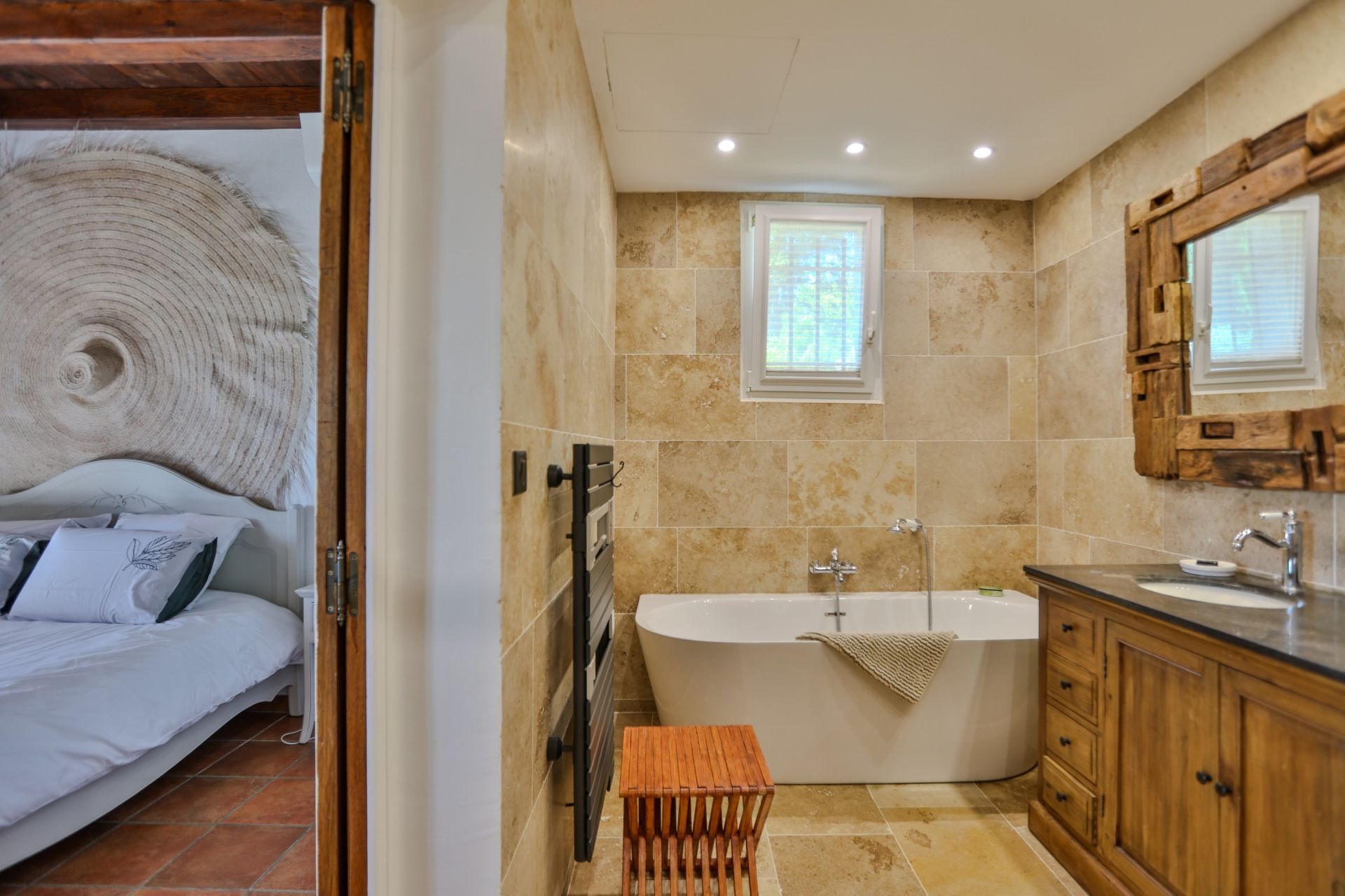 propriété de luxe 10 Pièces en vente sur MURS (84220)