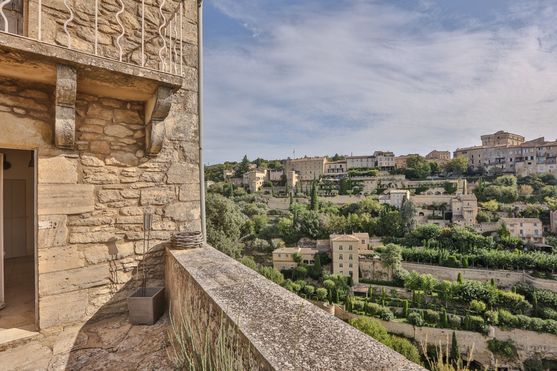 maison de luxe 4 Pièces en vente sur GORDES (84220)