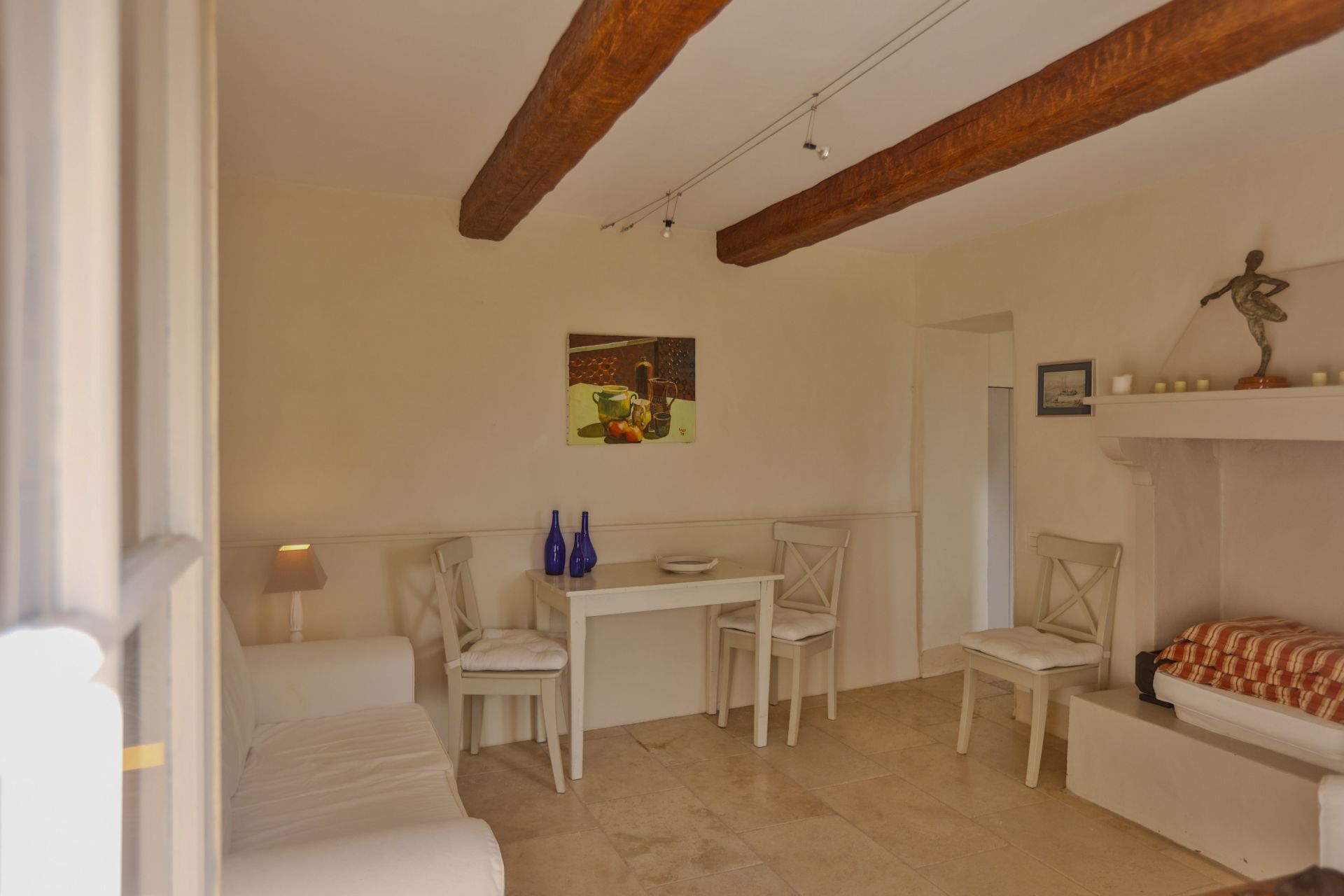 luxury house 4 Rooms for sale on GORDES (84220)