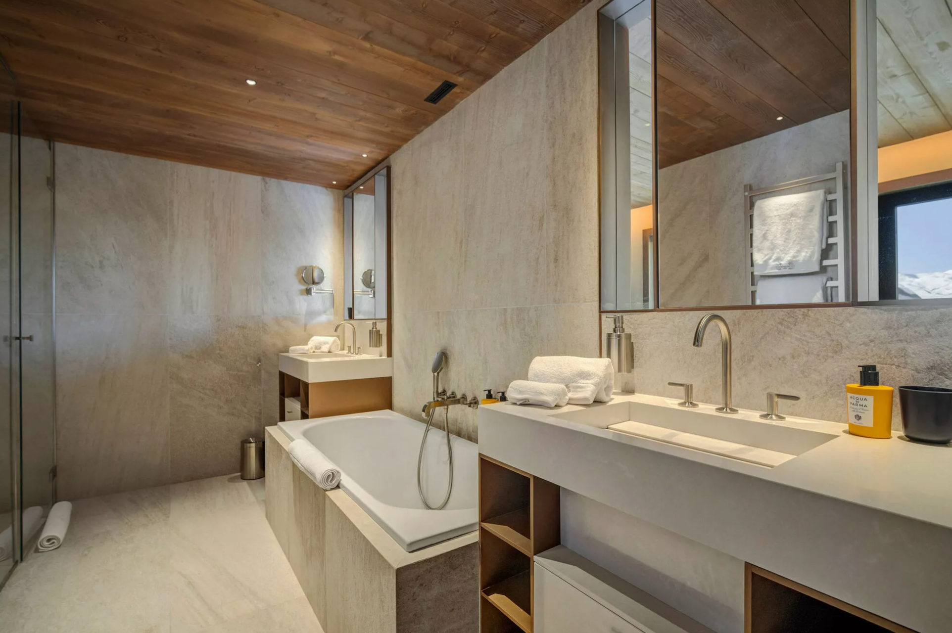 appartement de luxe 6 Pièces en location saisonnière sur COURCHEVEL (73120)