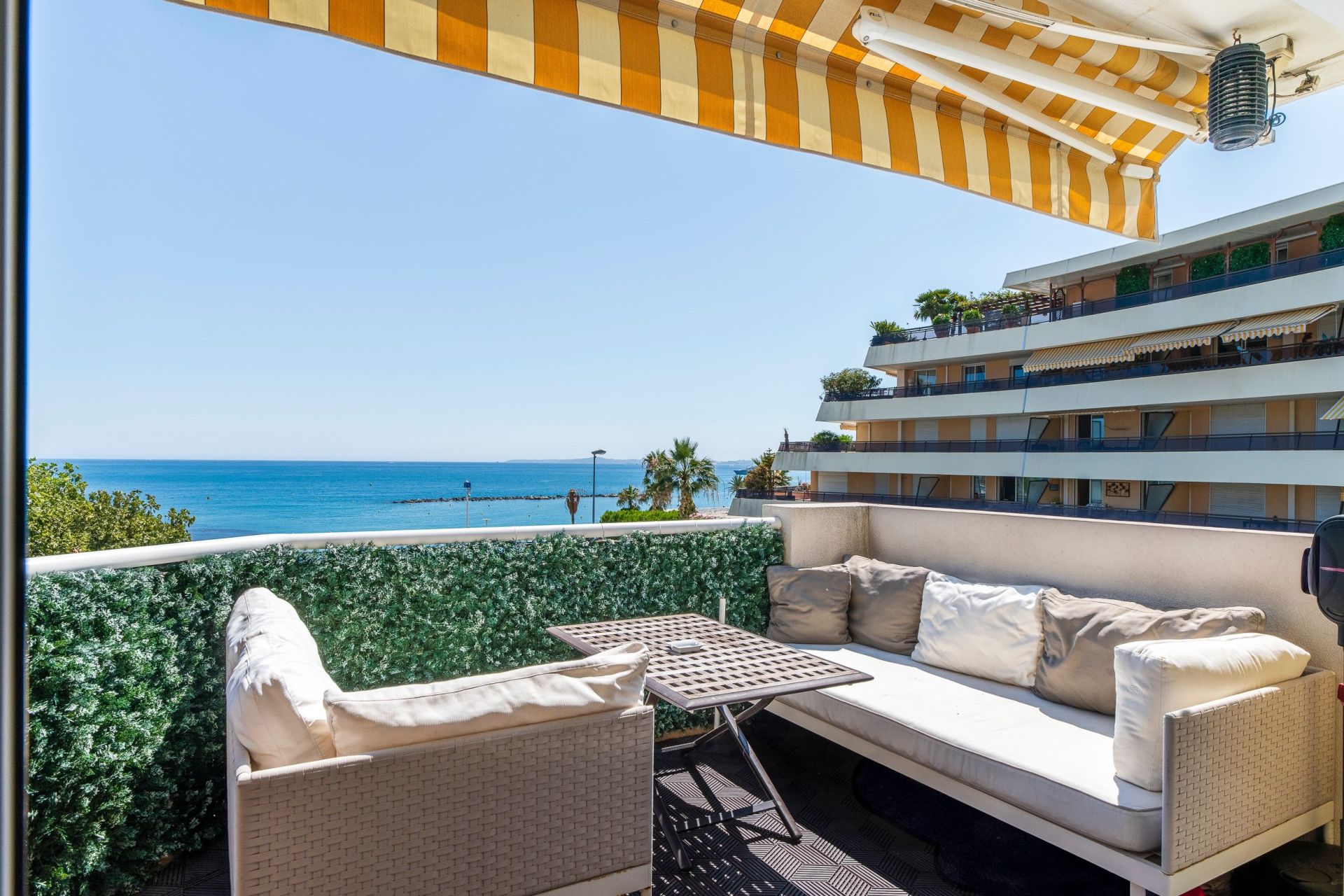 appartement de luxe 4 Pièces en vente sur ST LAURENT DU VAR (06700)