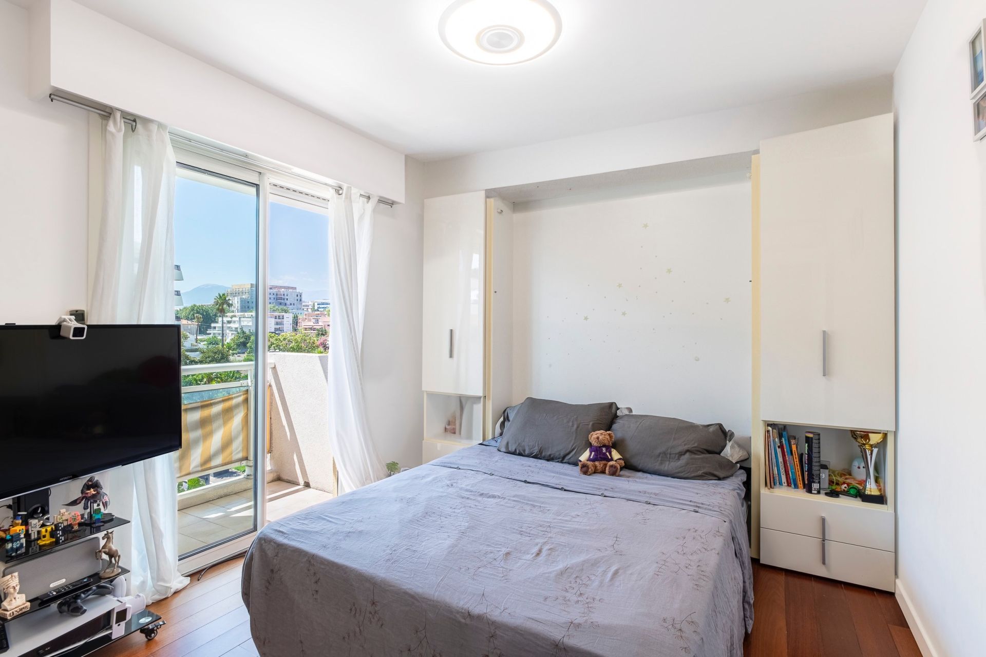 appartement de luxe 4 Pièces en vente sur ST LAURENT DU VAR (06700)