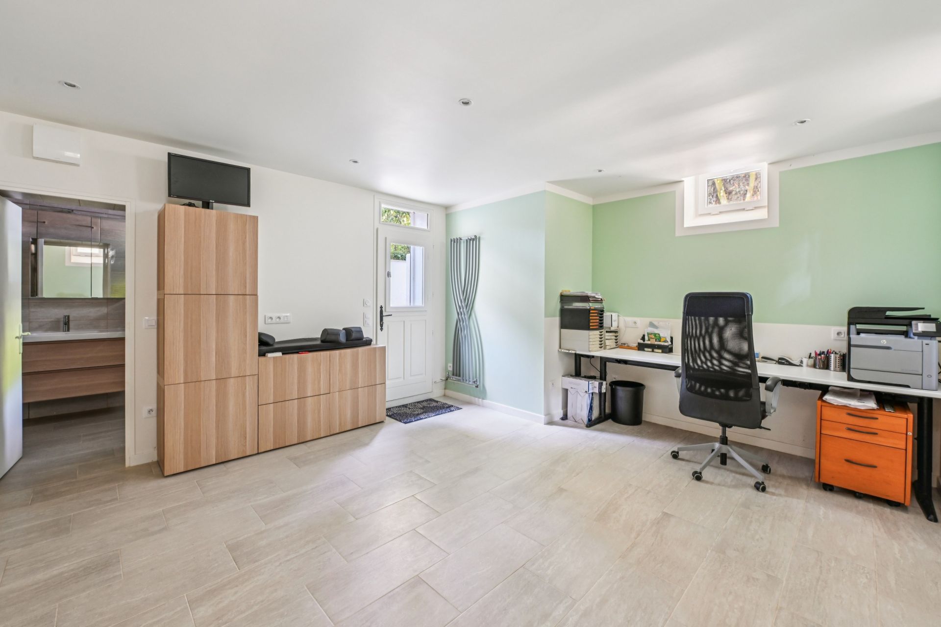 luxury house 6 Rooms for sale on MEUDON (92190)