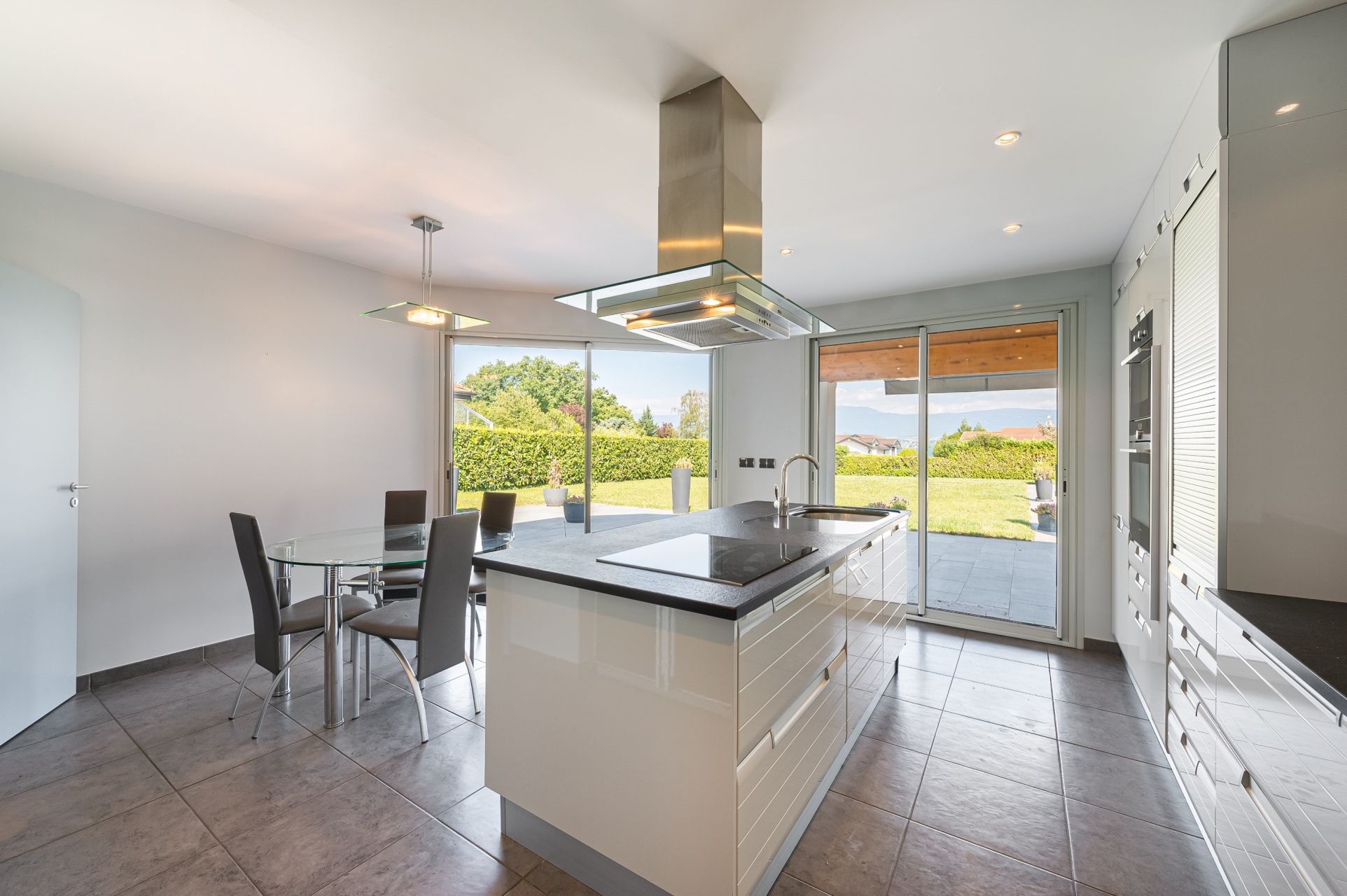 architect's house 8 Rooms for sale on NERNIER (74140)