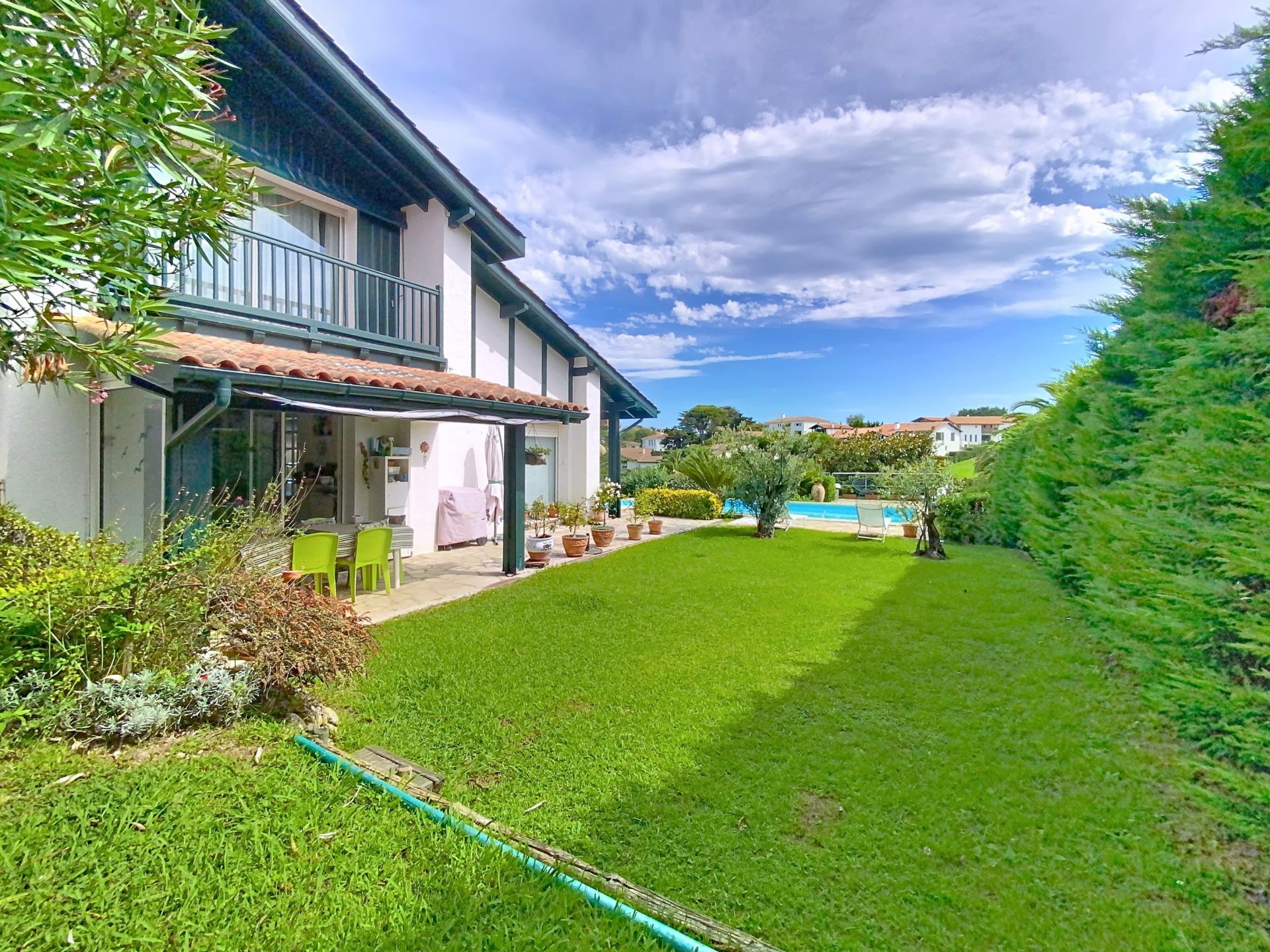 luxury house 7 Rooms for sale on ST JEAN DE LUZ (64500)