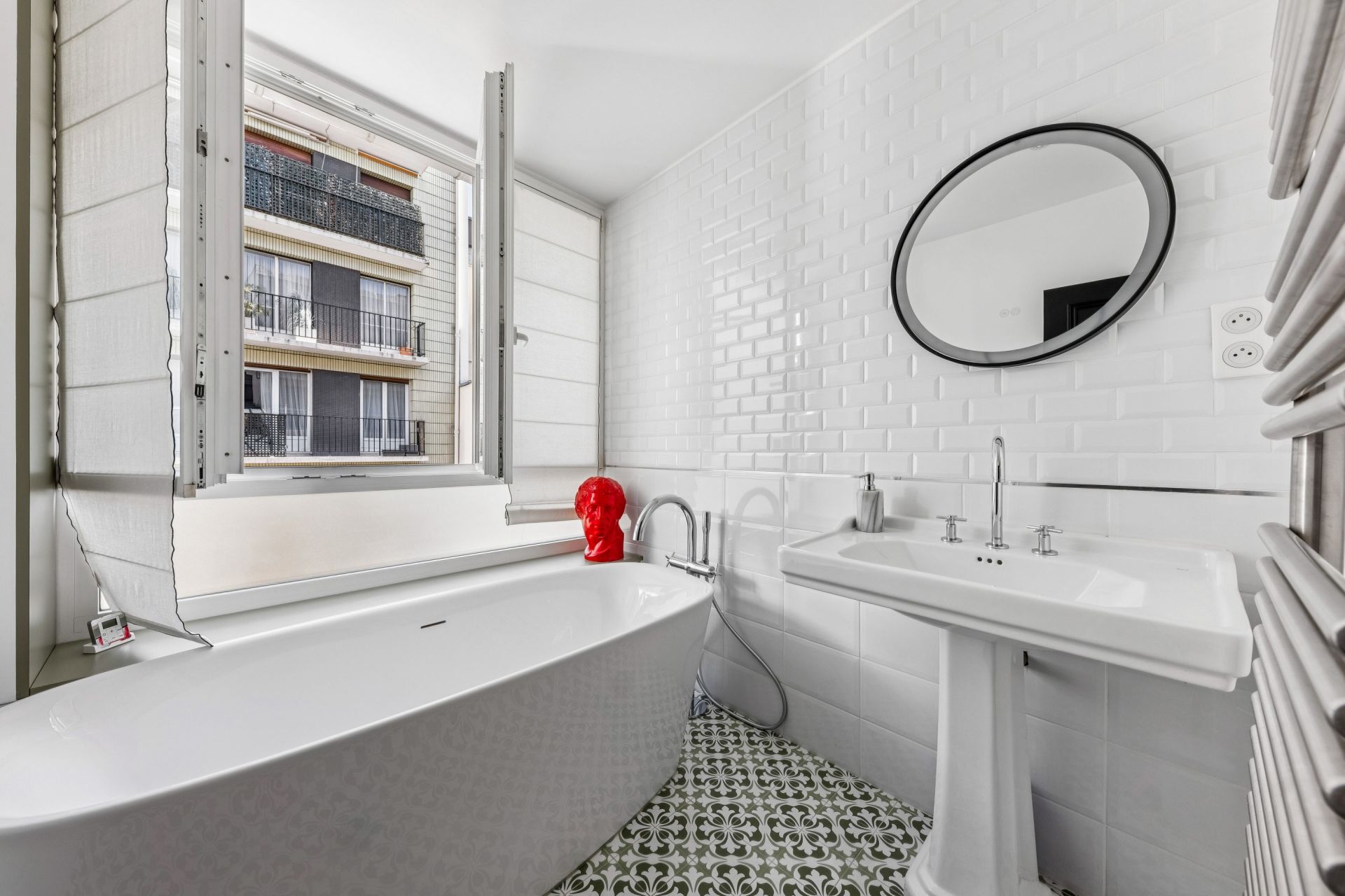 maison de ville 8 Pièces en vente sur PARIS (75016)