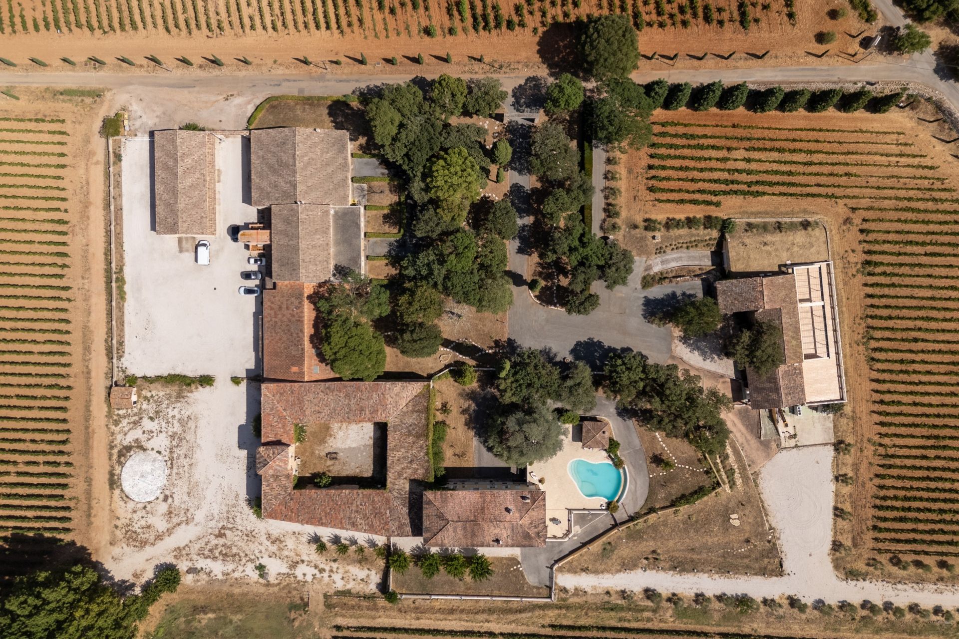 wine estate 10 Rooms for sale on CABASSE (83340)