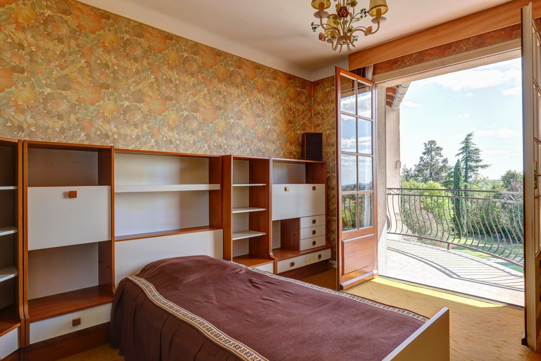 luxury house 6 Rooms for sale on ST JEAN (31240)