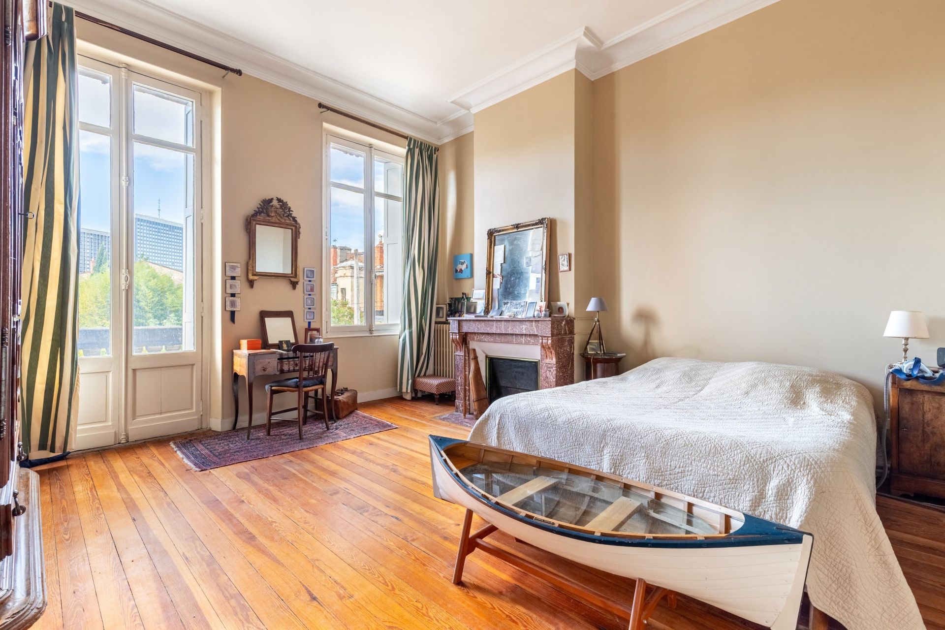 maison de luxe 10 Pièces en vente sur BORDEAUX (33000)