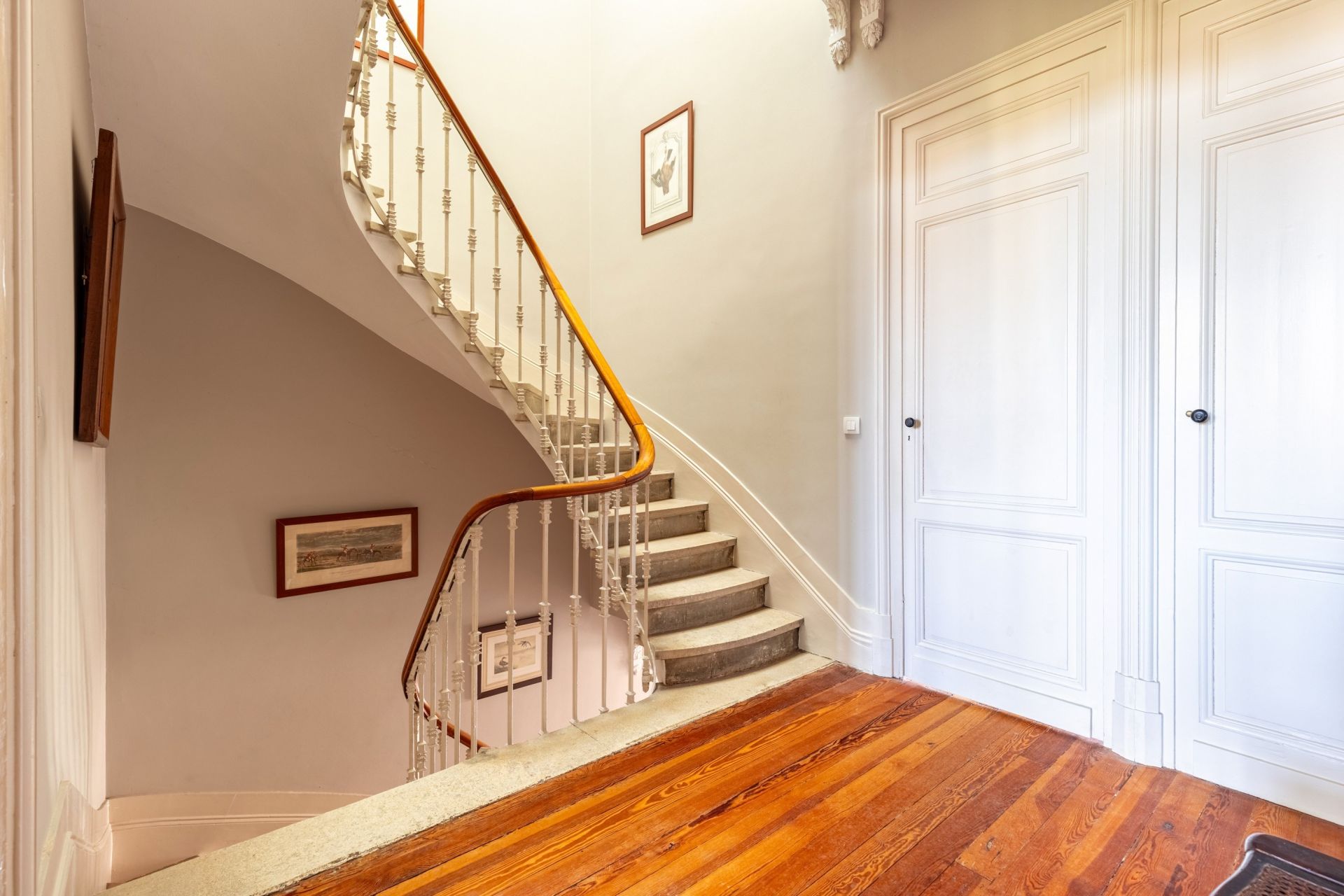 maison de luxe 10 Pièces en vente sur BORDEAUX (33000)