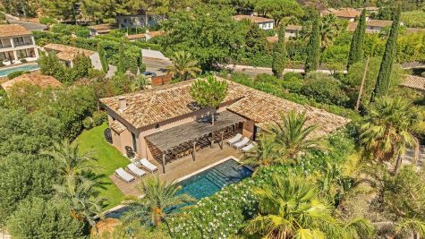 Sale Luxury provencale house Saint-Tropez 6 Rooms 230 m²