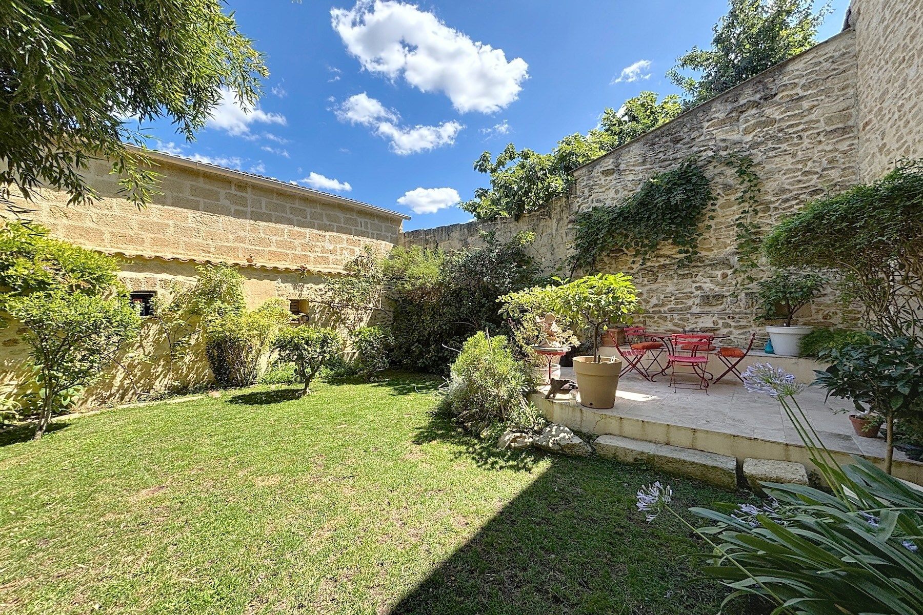 maison de luxe 9 Pièces en vente sur AUBAIS (30250)