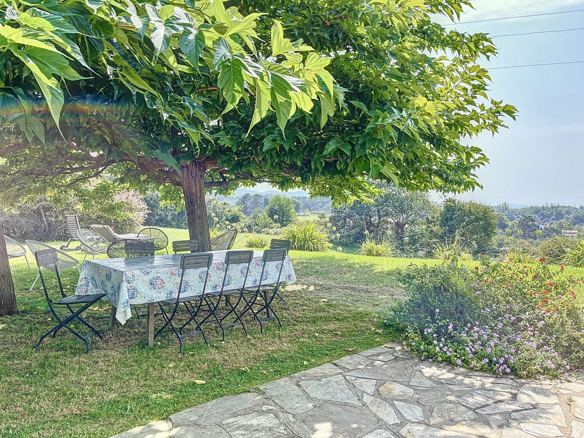 luxury house 7 Rooms for sale on URRUGNE (64122)