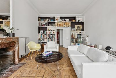 Sale Luxury apartment Paris 3 4 Rooms 106 m²
