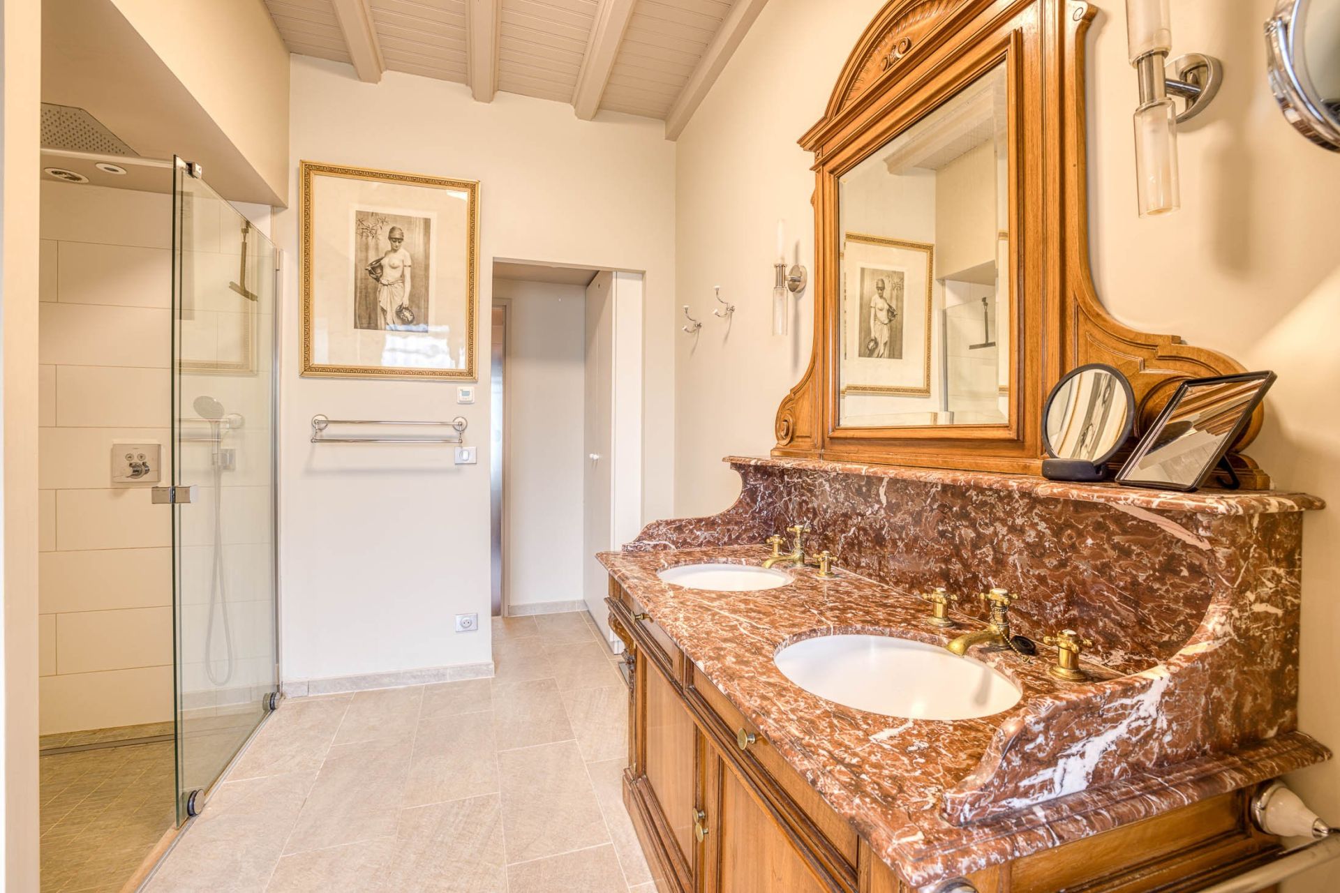 luxury apartment 8 Rooms for sale on VEYRIER DU LAC (74290)