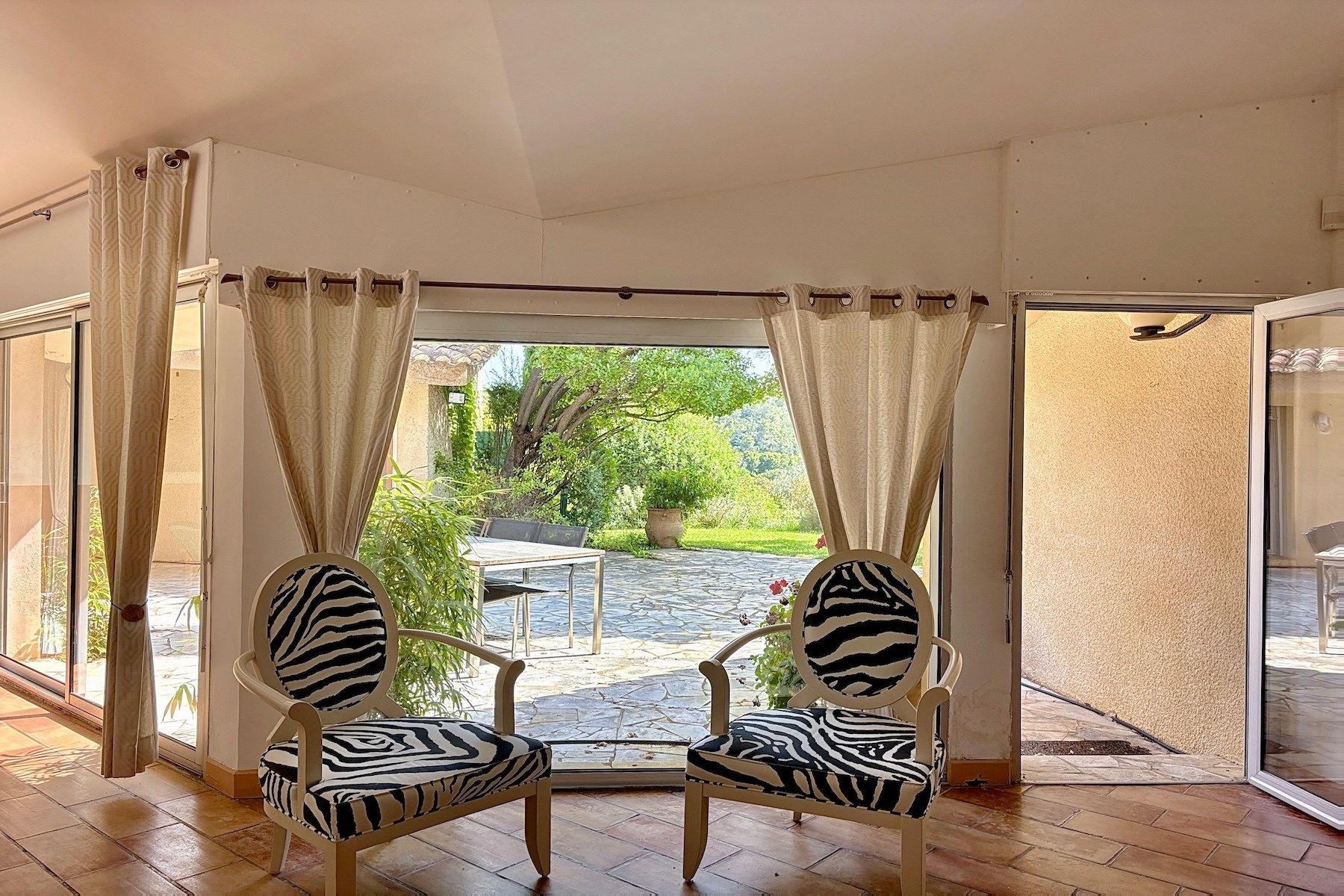 maison de luxe 8 Pièces en vente sur UZES (30700)