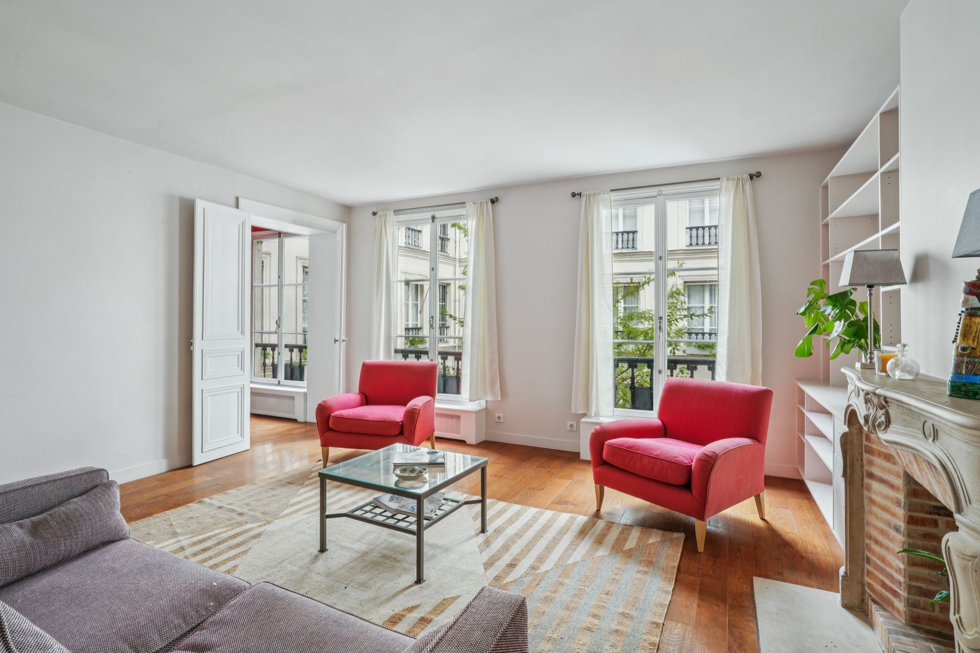 luxury apartment 5 Rooms for sale on PARIS (75007)