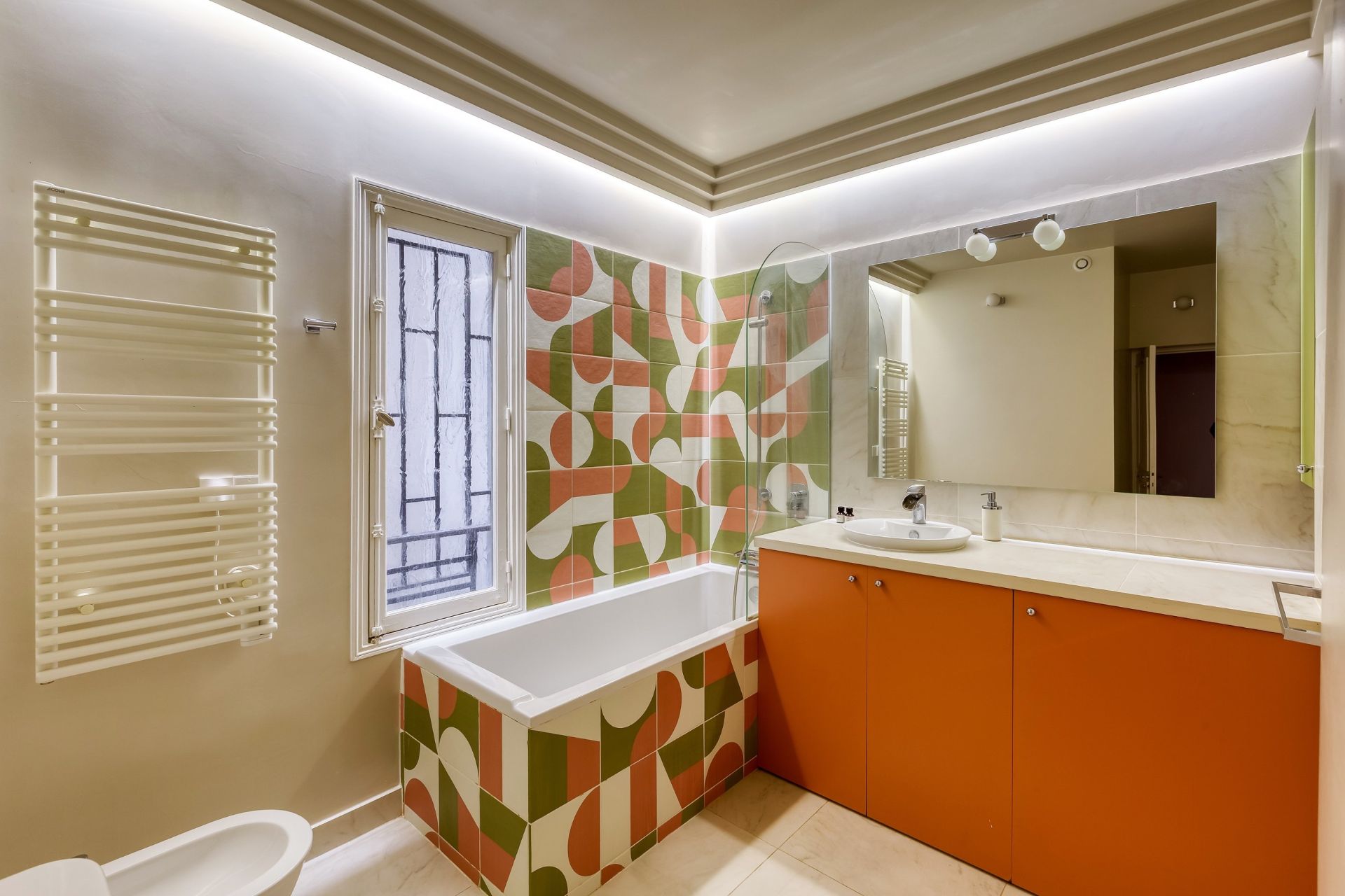 luxury apartment 5 Rooms for sale on PARIS (75007)