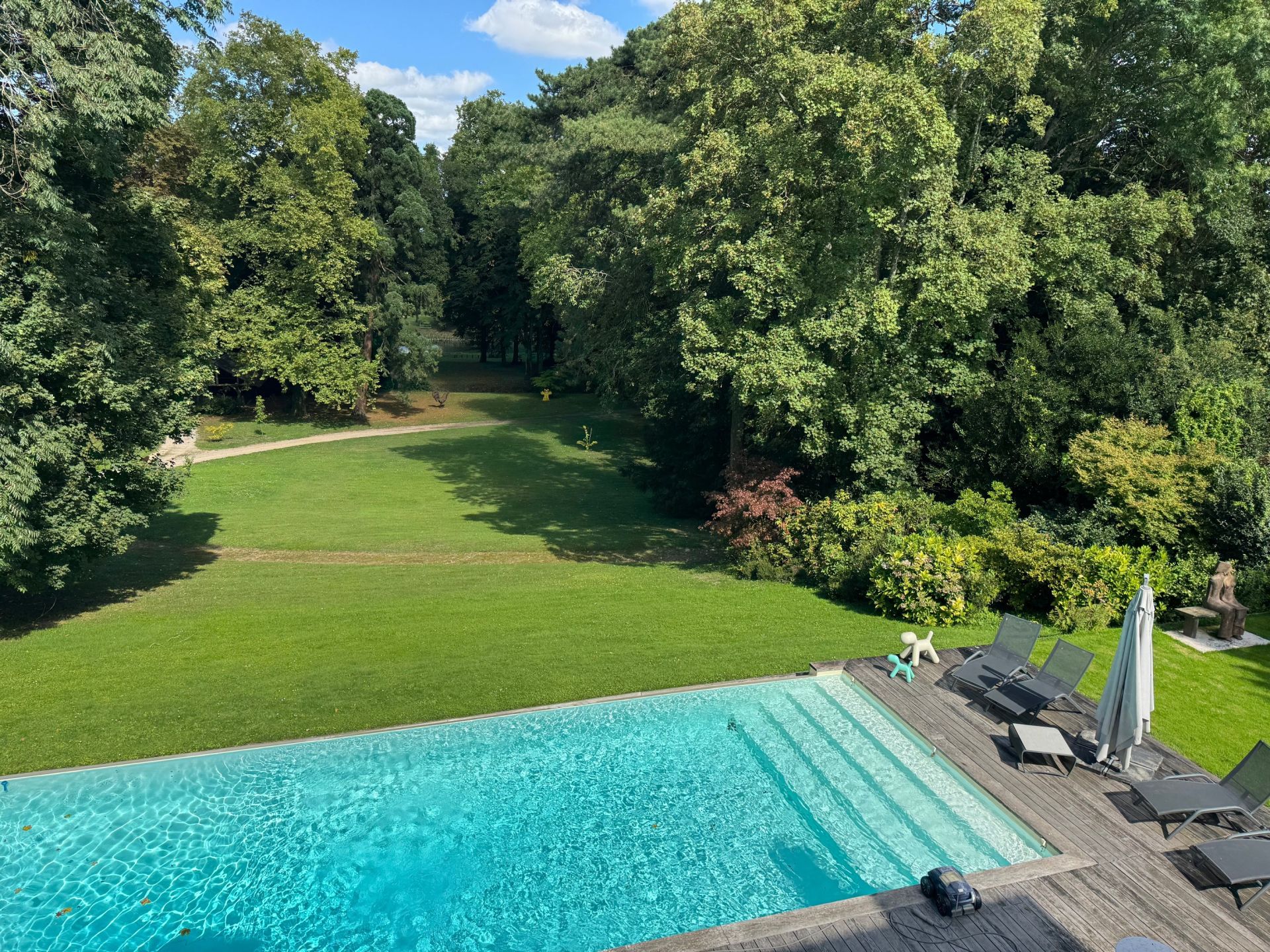 luxury house 10 Rooms for sale on OLIVET (45160)