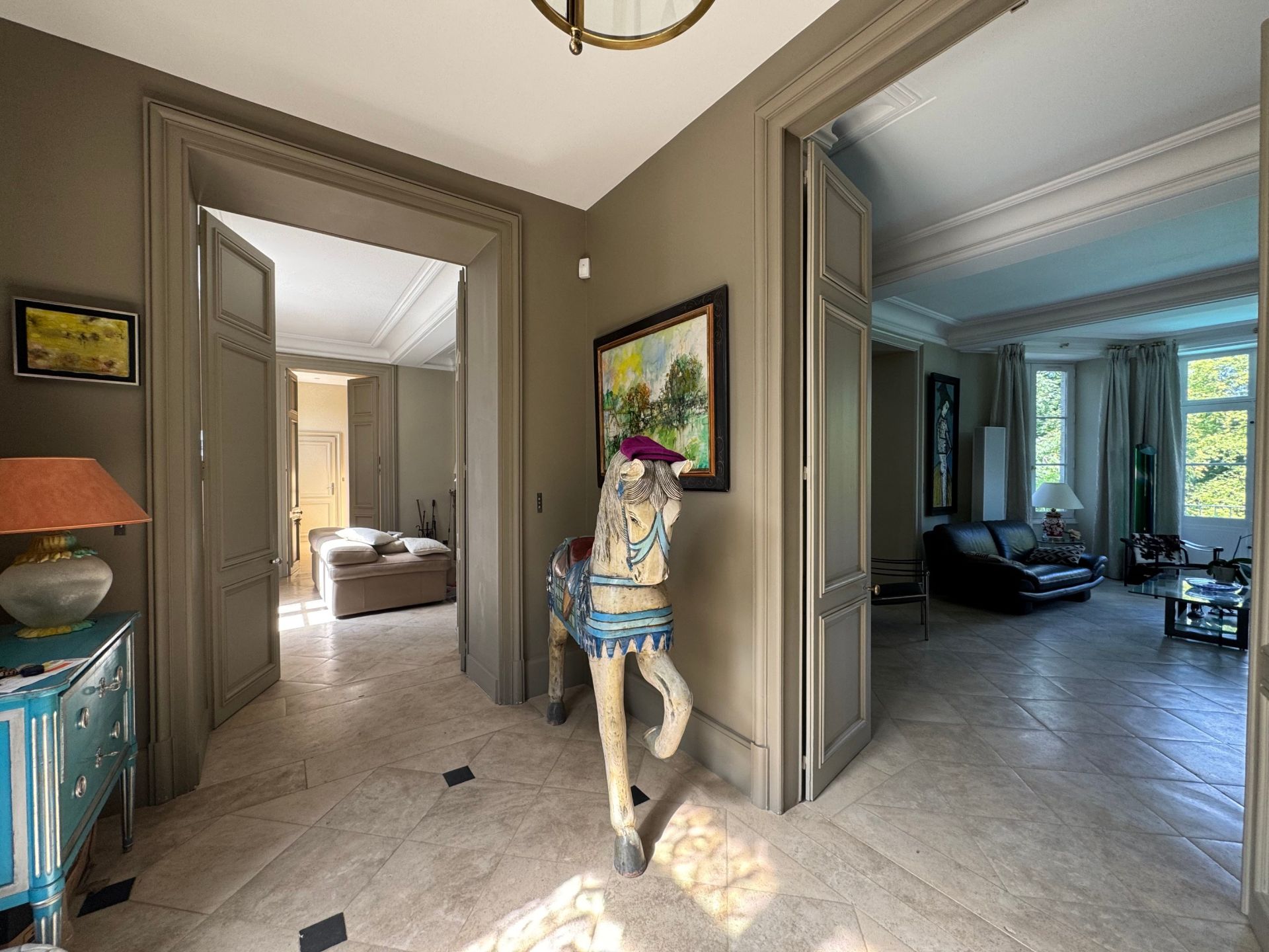 luxury house 10 Rooms for sale on OLIVET (45160)