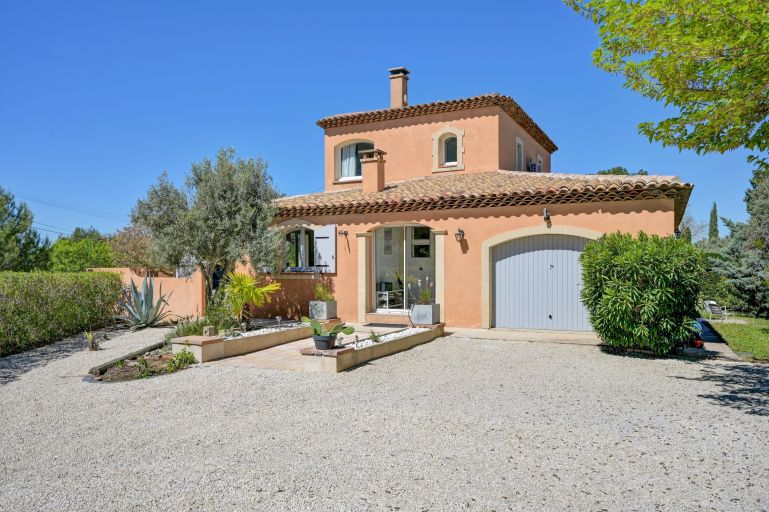 luxury house 5 Rooms for sale on AIX EN PROVENCE (13100)