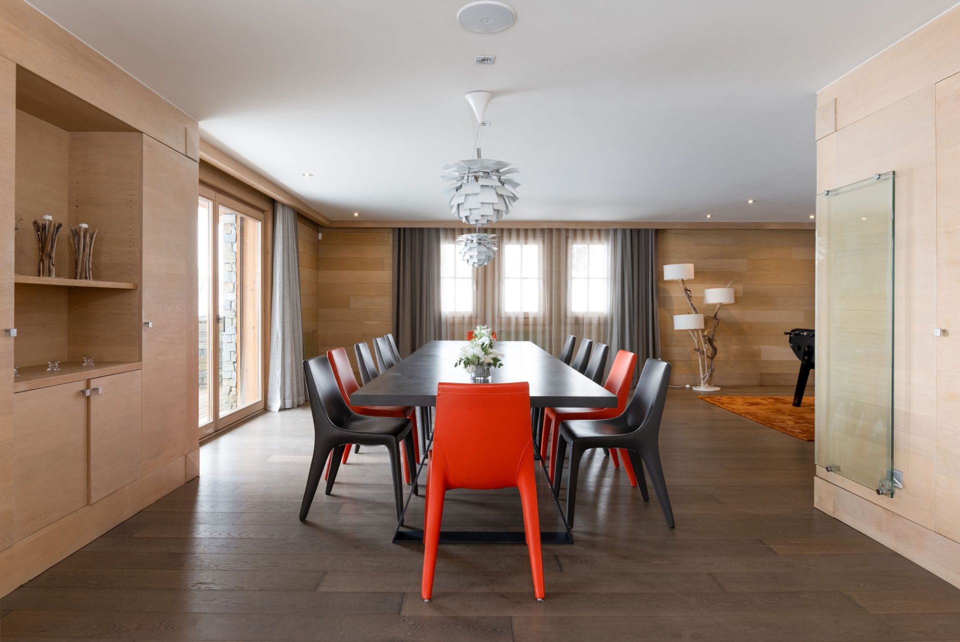 luxury chalet 12 Rooms for seasonal rent on COURCHEVEL (73120)