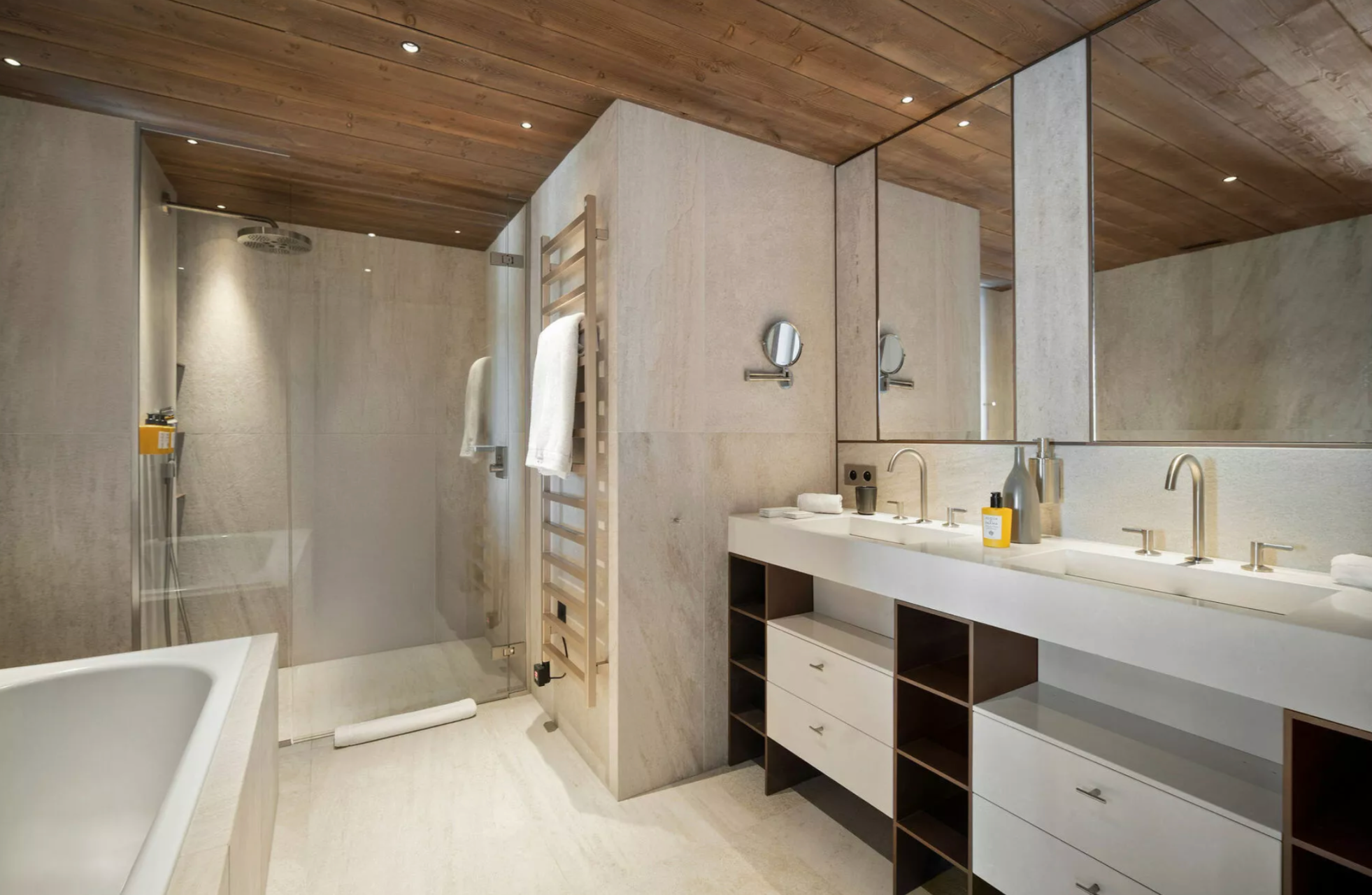 appartement de luxe 3 Pièces en location saisonnière sur COURCHEVEL (73120)