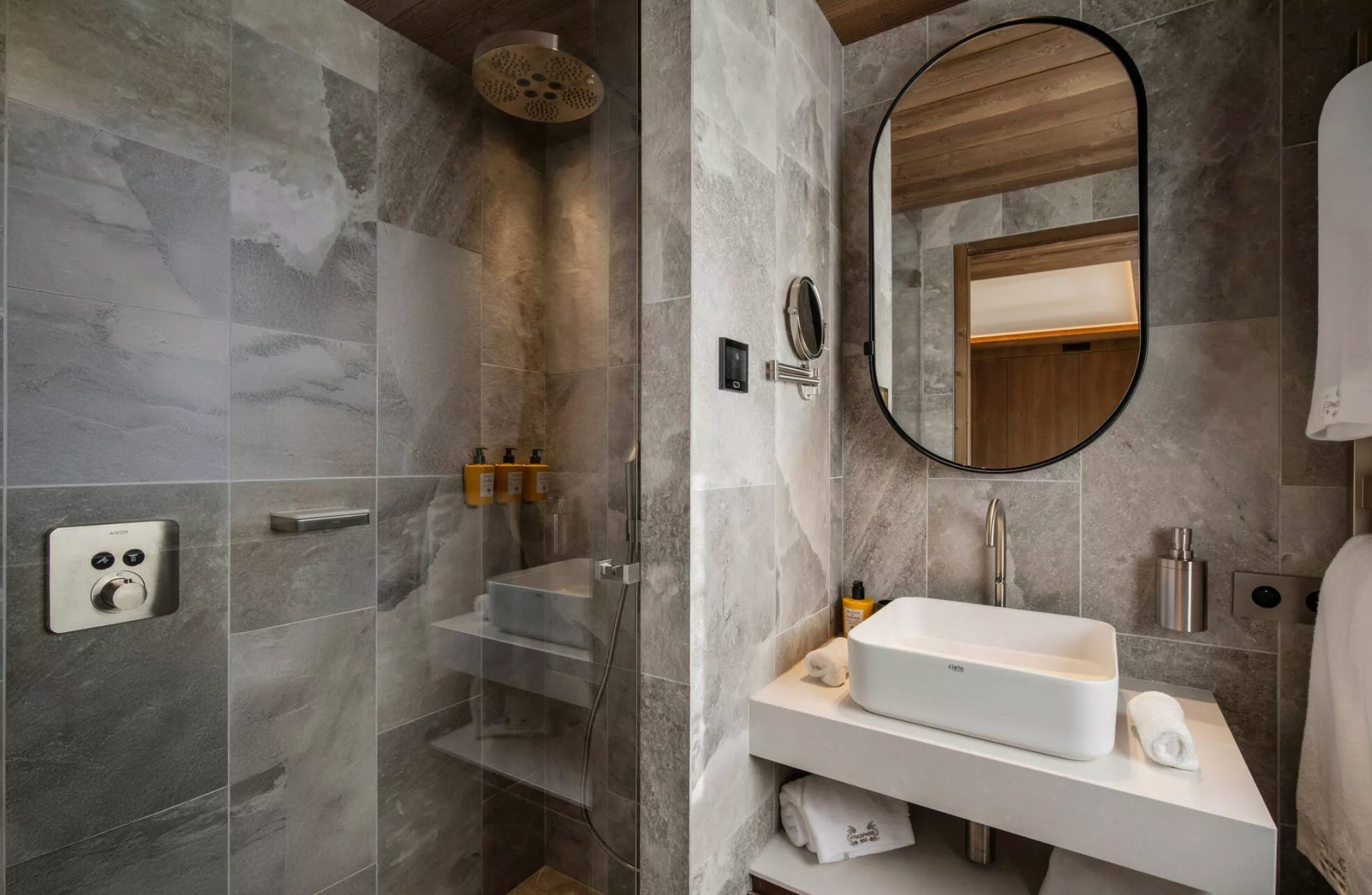 appartement de luxe 3 Pièces en location saisonnière sur COURCHEVEL (73120)