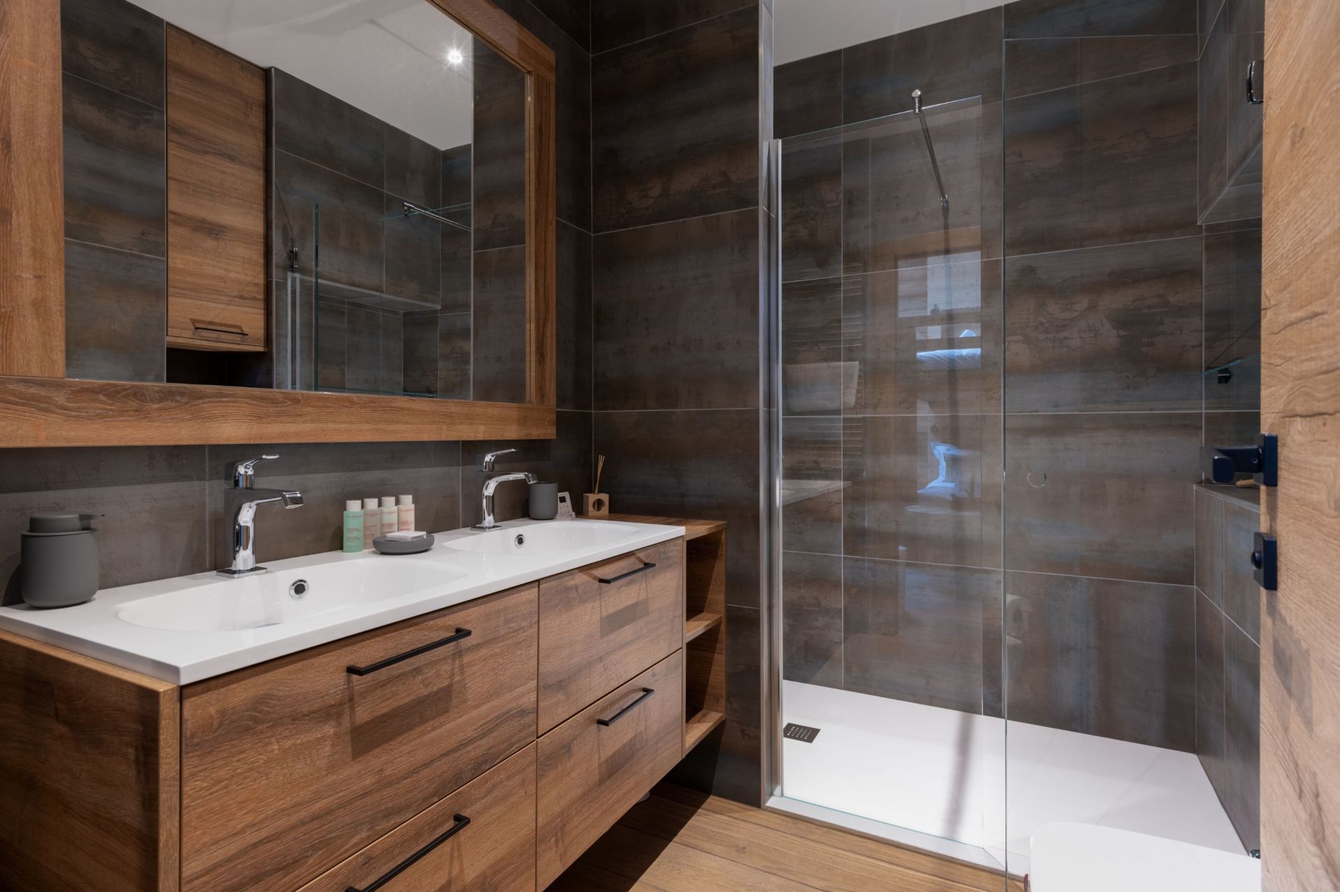 appartement de luxe 6 Pièces en location saisonnière sur COURCHEVEL MORIOND (73120)