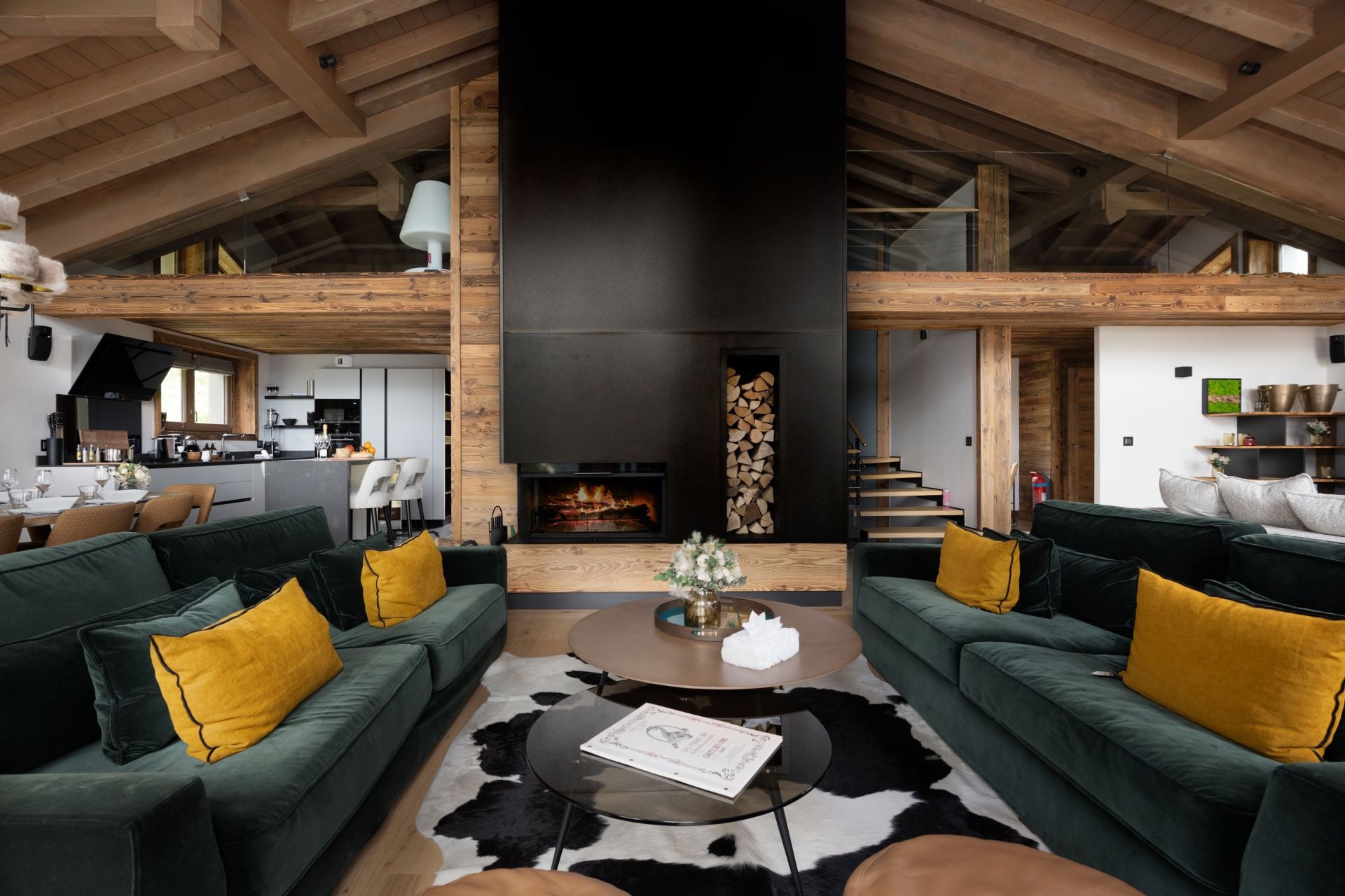 chalet de luxe 10 Pièces en location saisonnière sur COURCHEVEL (73120)