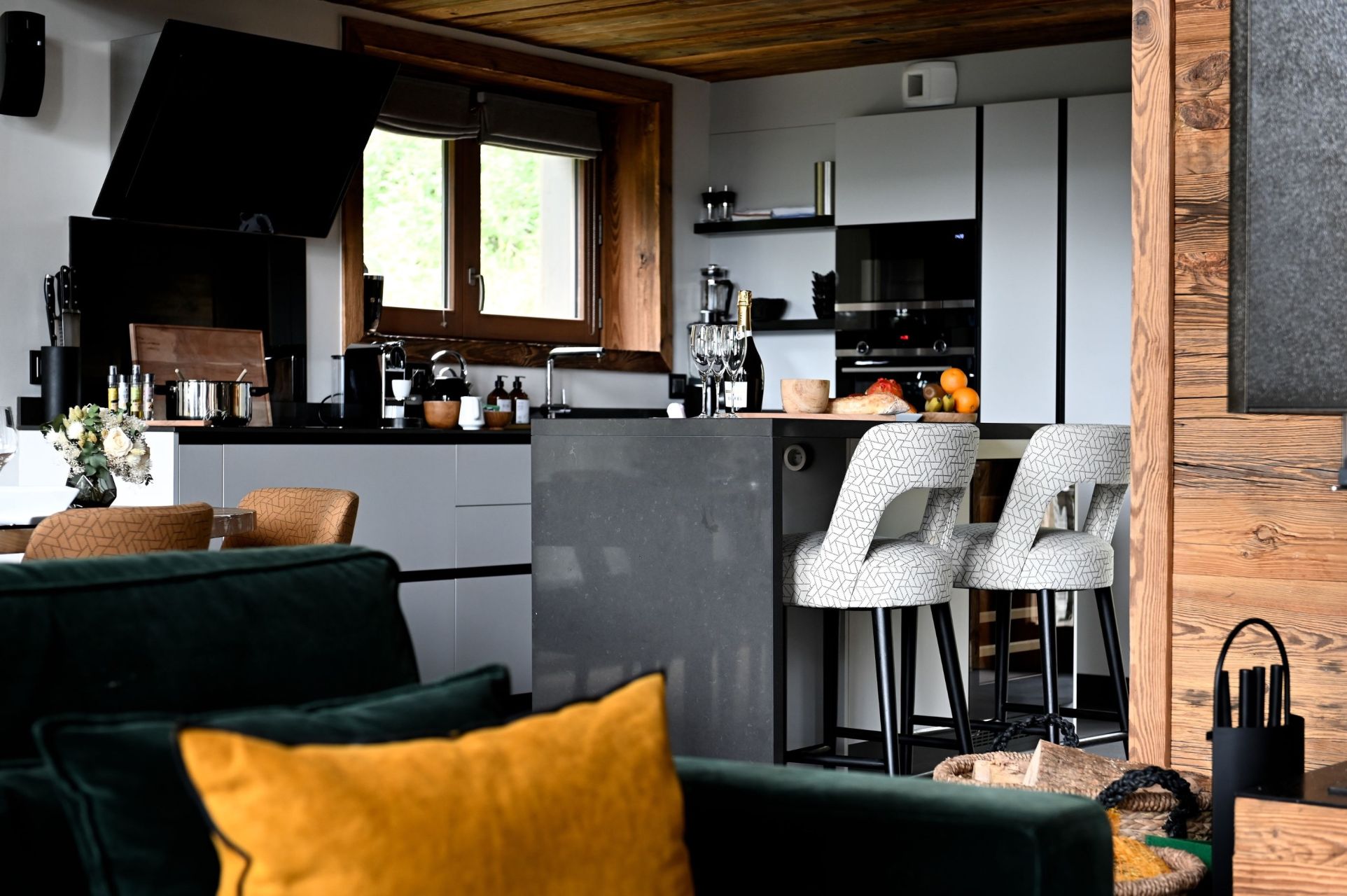 chalet de luxe 10 Pièces en location saisonnière sur COURCHEVEL (73120)