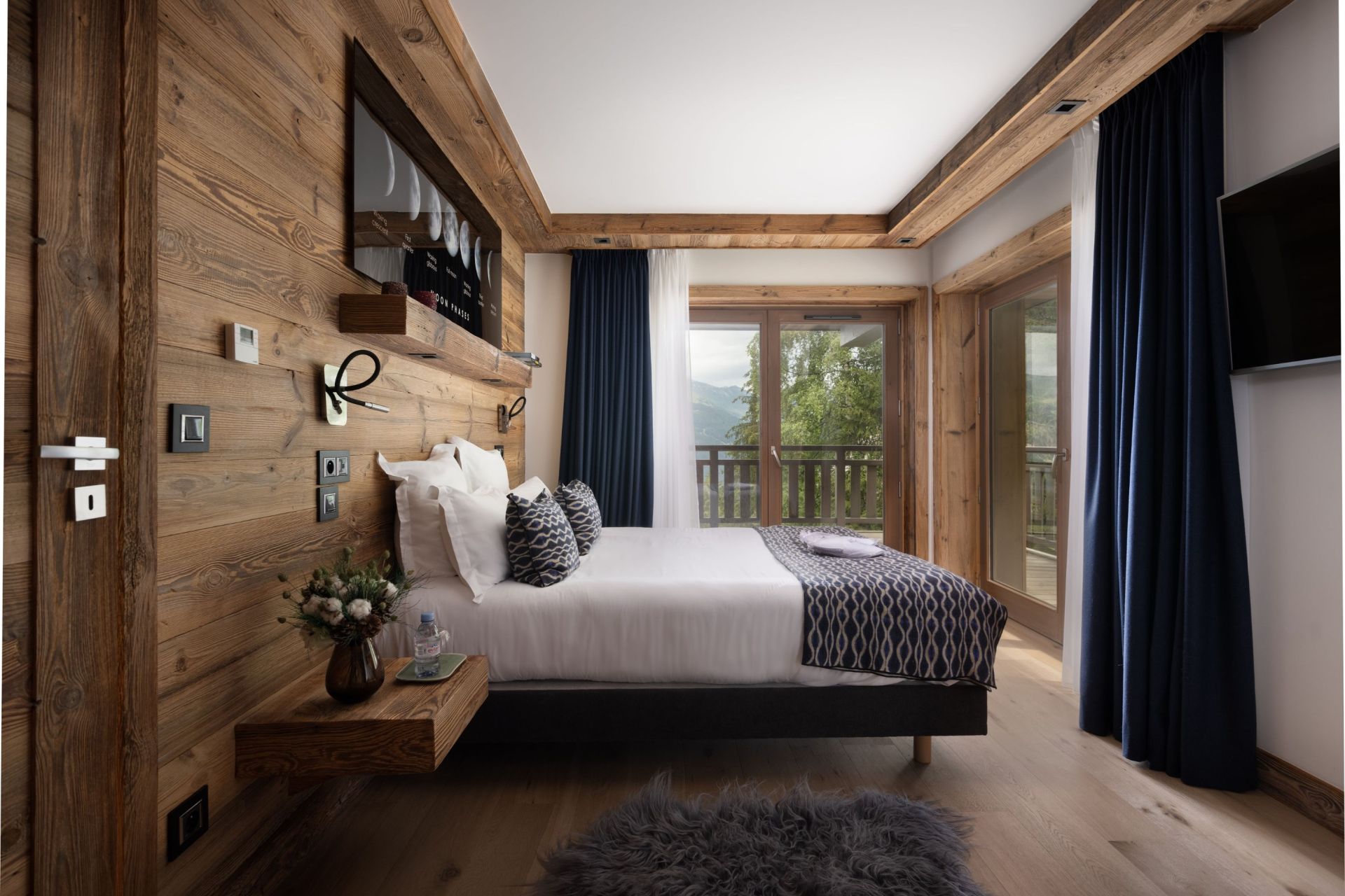 chalet de luxe 10 Pièces en location saisonnière sur COURCHEVEL (73120)