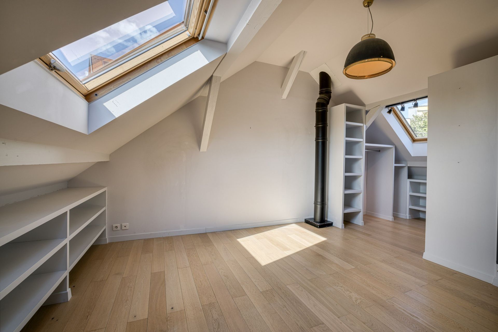 luxury house 6 Rooms for sale on ANNECY (74000)