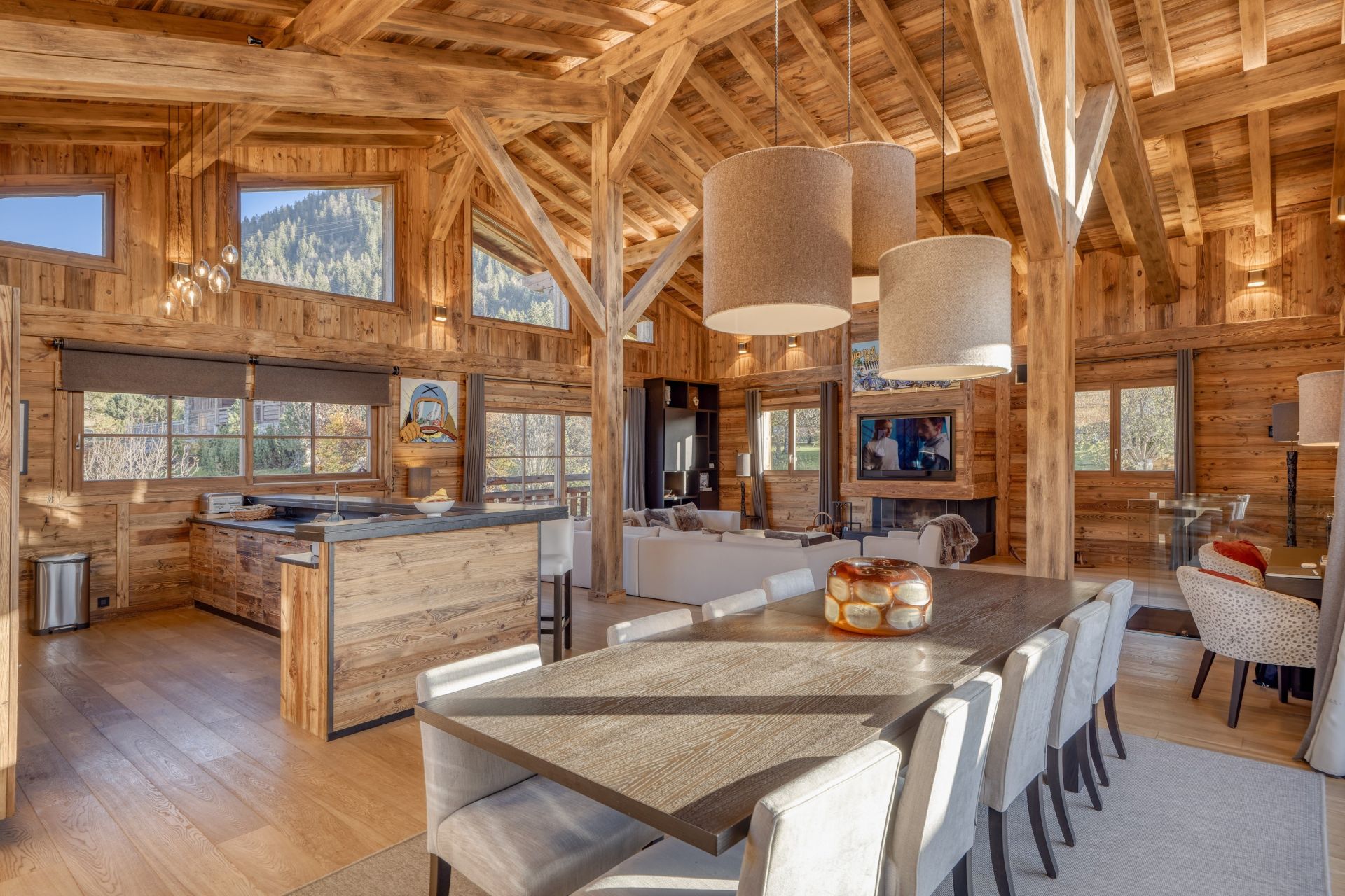 luxury chalet 7 Rooms for sale on MEGEVE (74120)